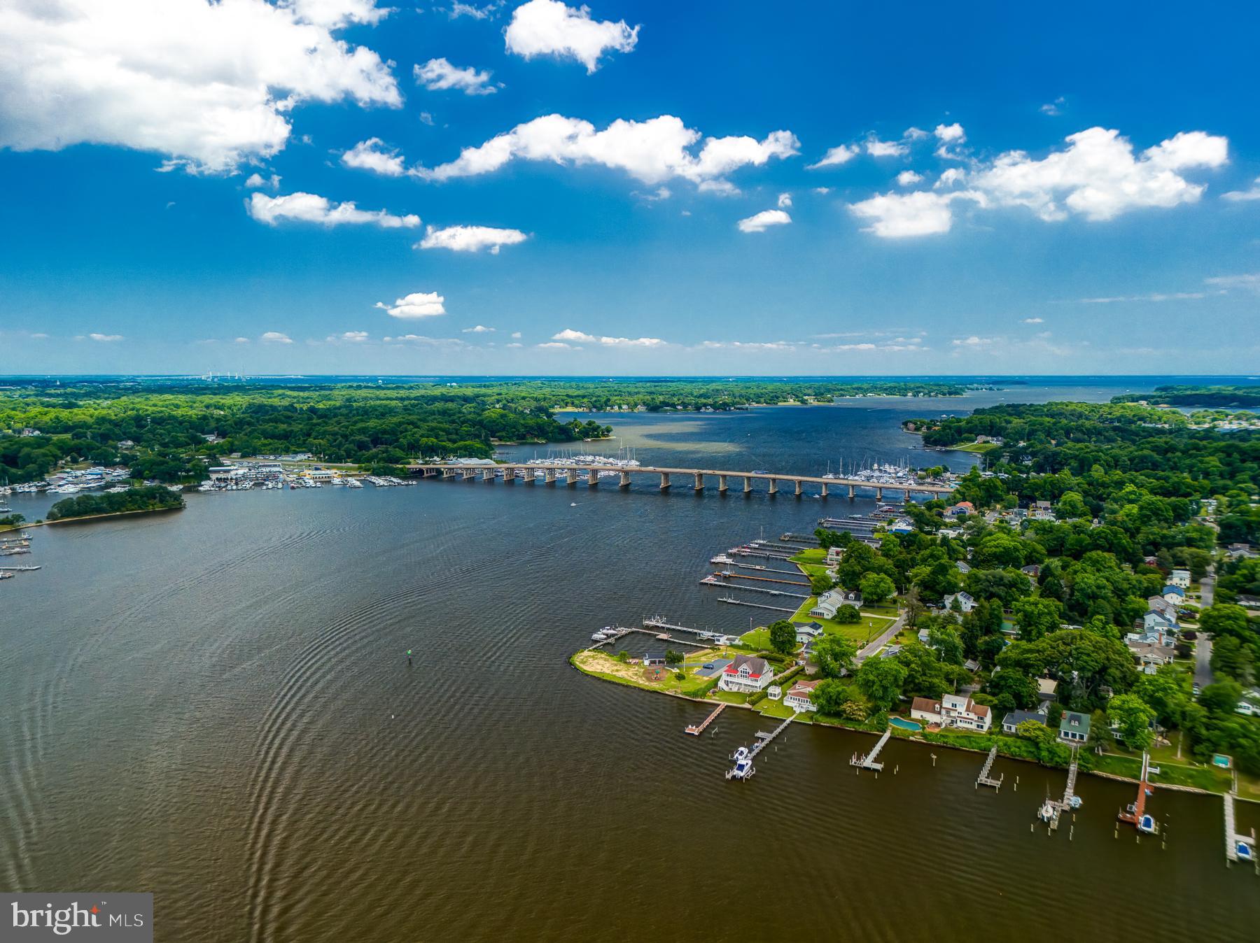 EDGEWATER BEACH - Residential