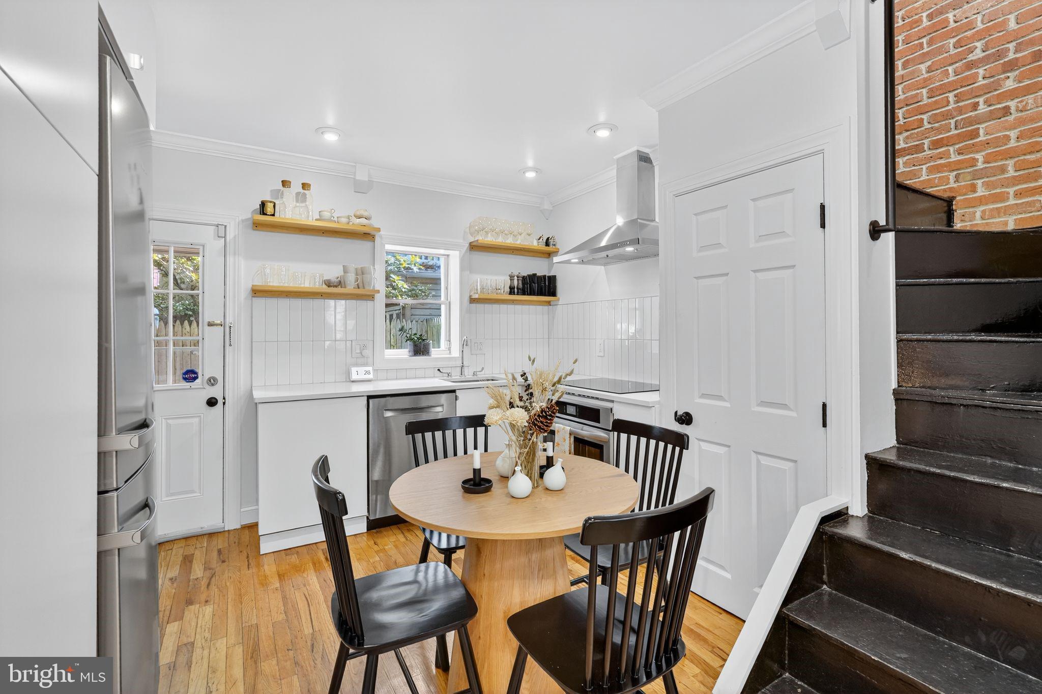 WASHINGTON SQ WEST - Residential