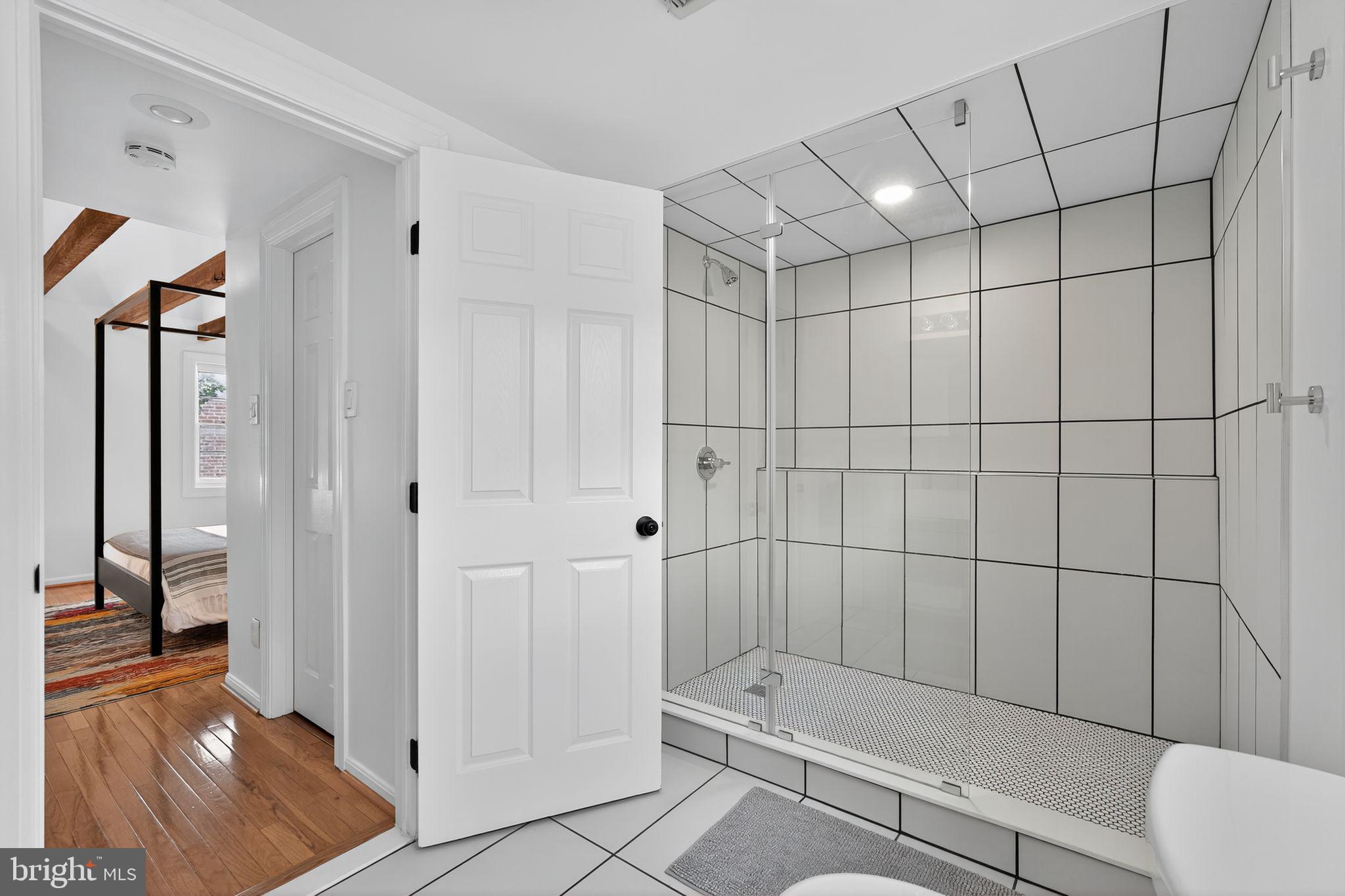 WASHINGTON SQ WEST - Residential