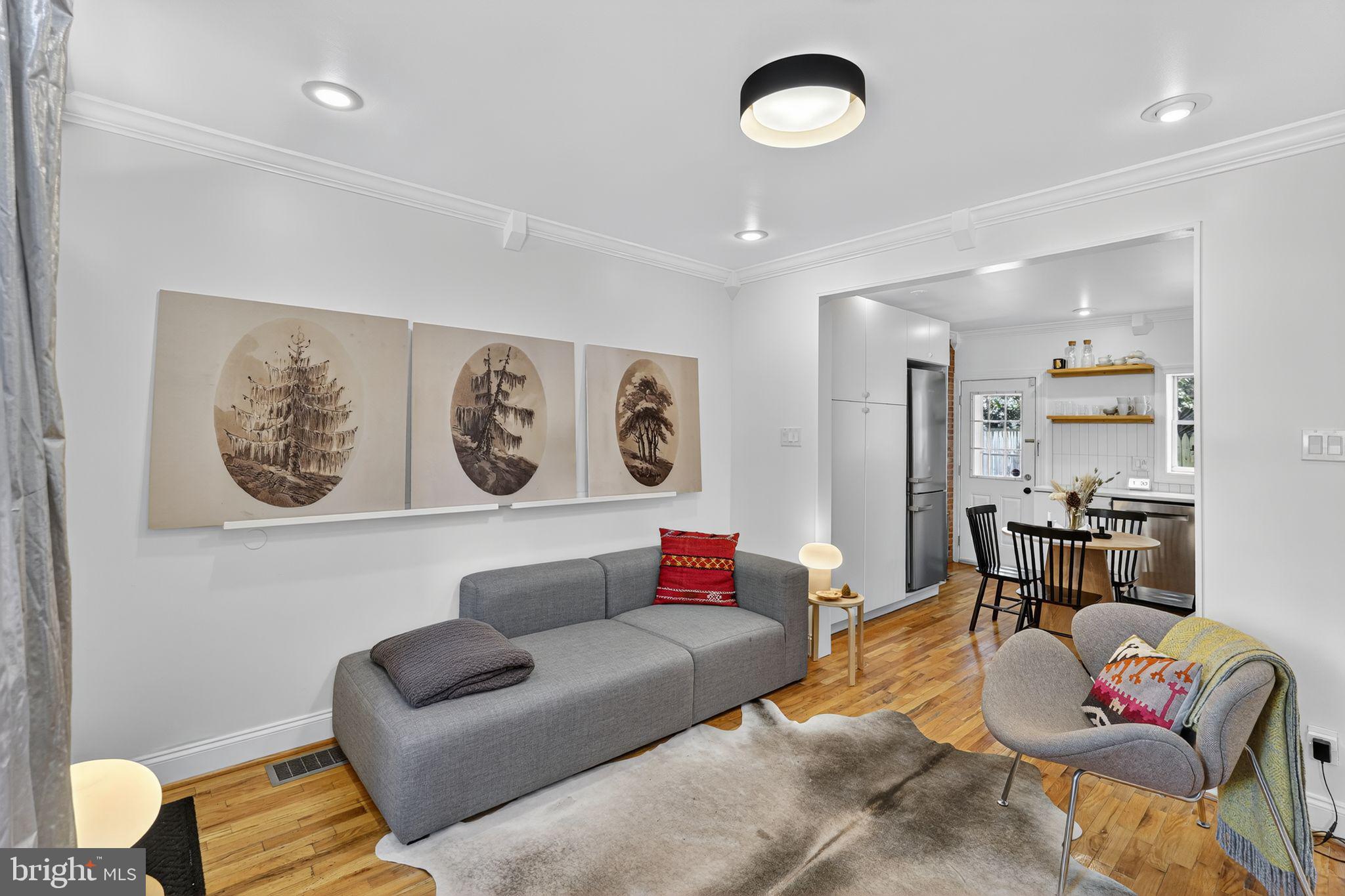 515 S JUNIPER STREET