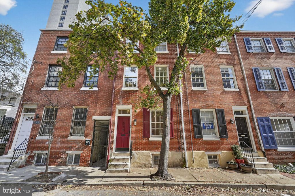 Photo of 515 S Juniper Street, PHILADELPHIA, PA 19147 (MLS # PAPH2546440)