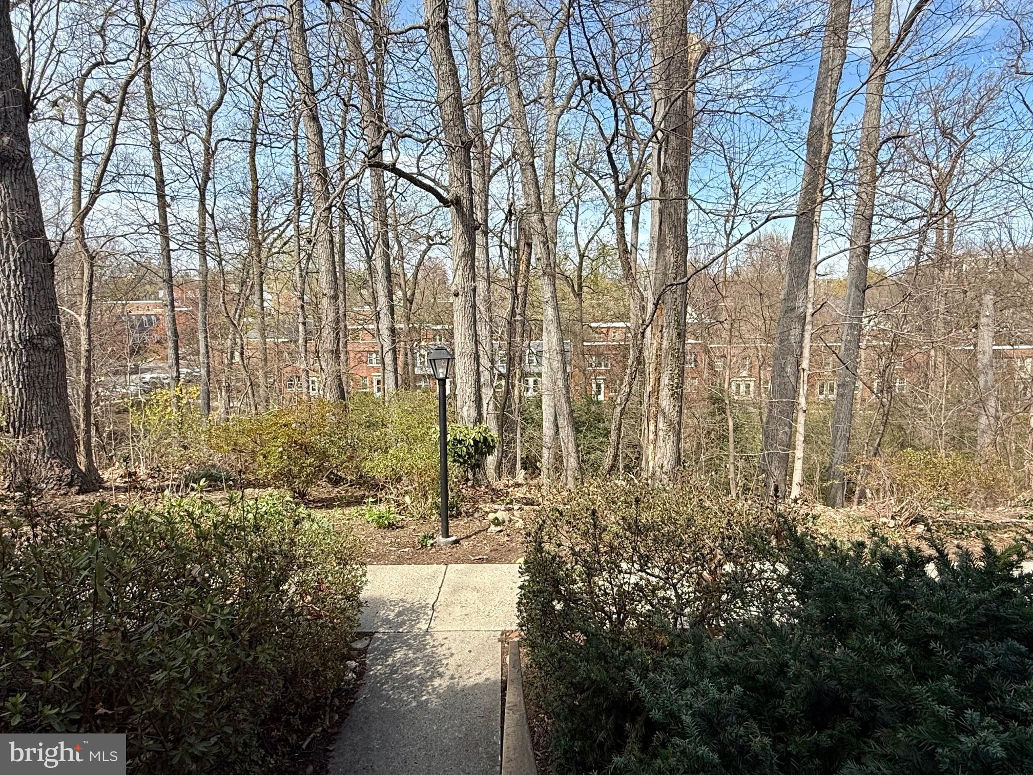 1501 S EDGEWOOD STREET 572