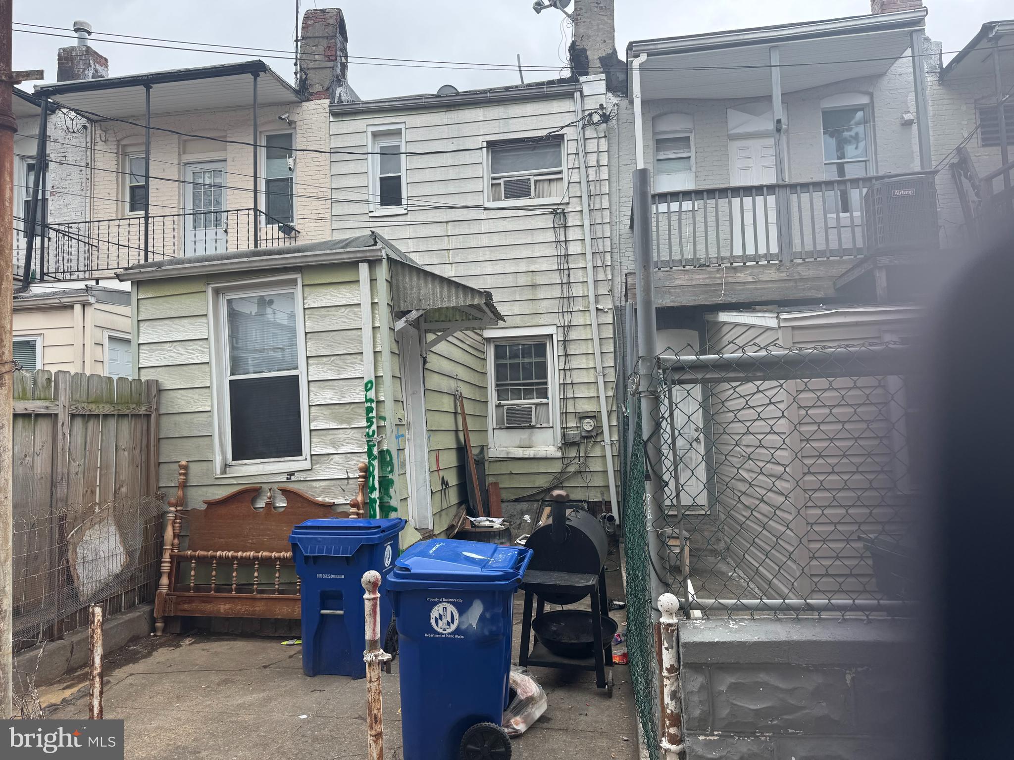 BALTIMORE HIGHLANDS - Residential