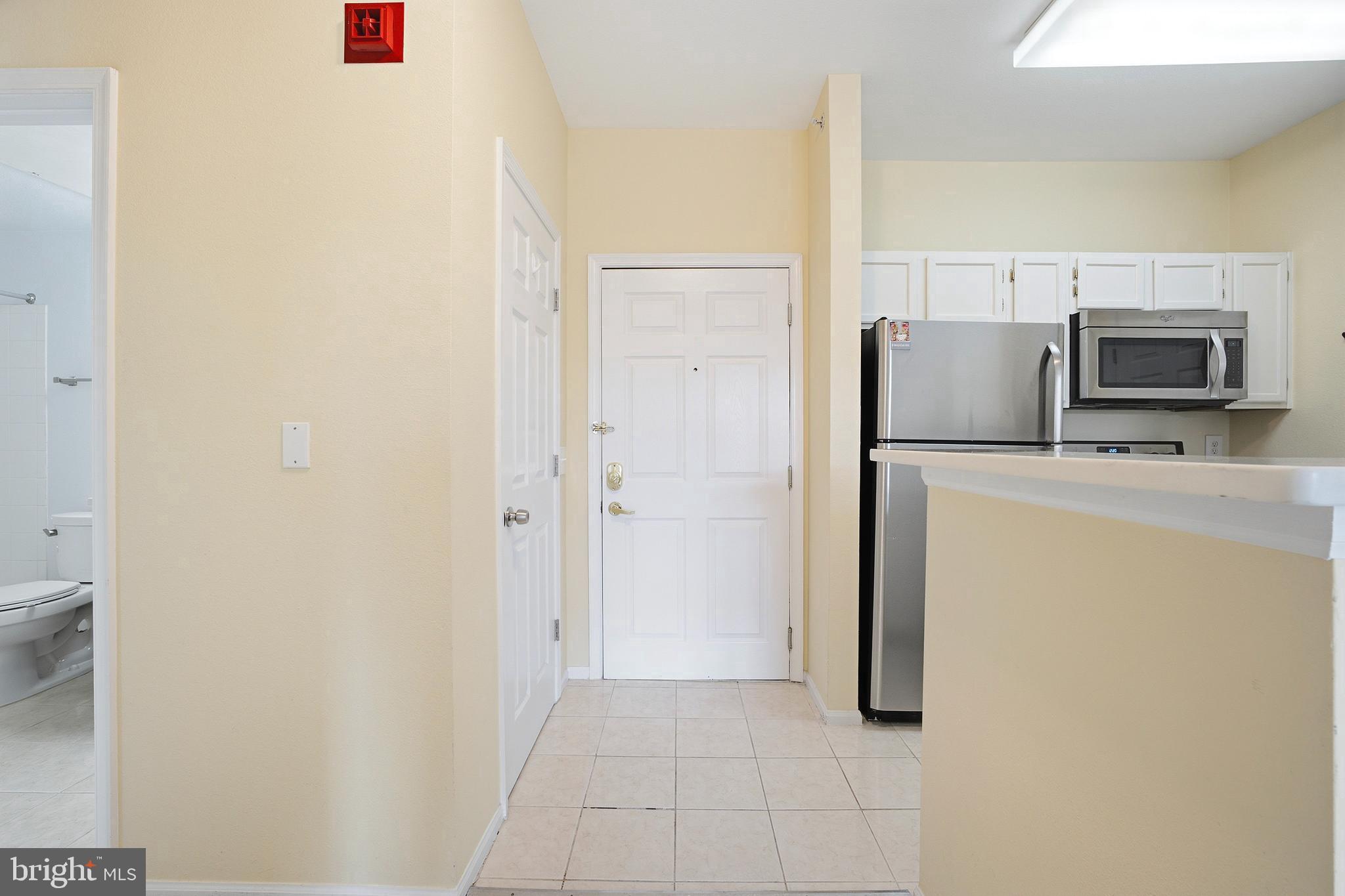 1580 SPRING GATE DRIVE 4415
