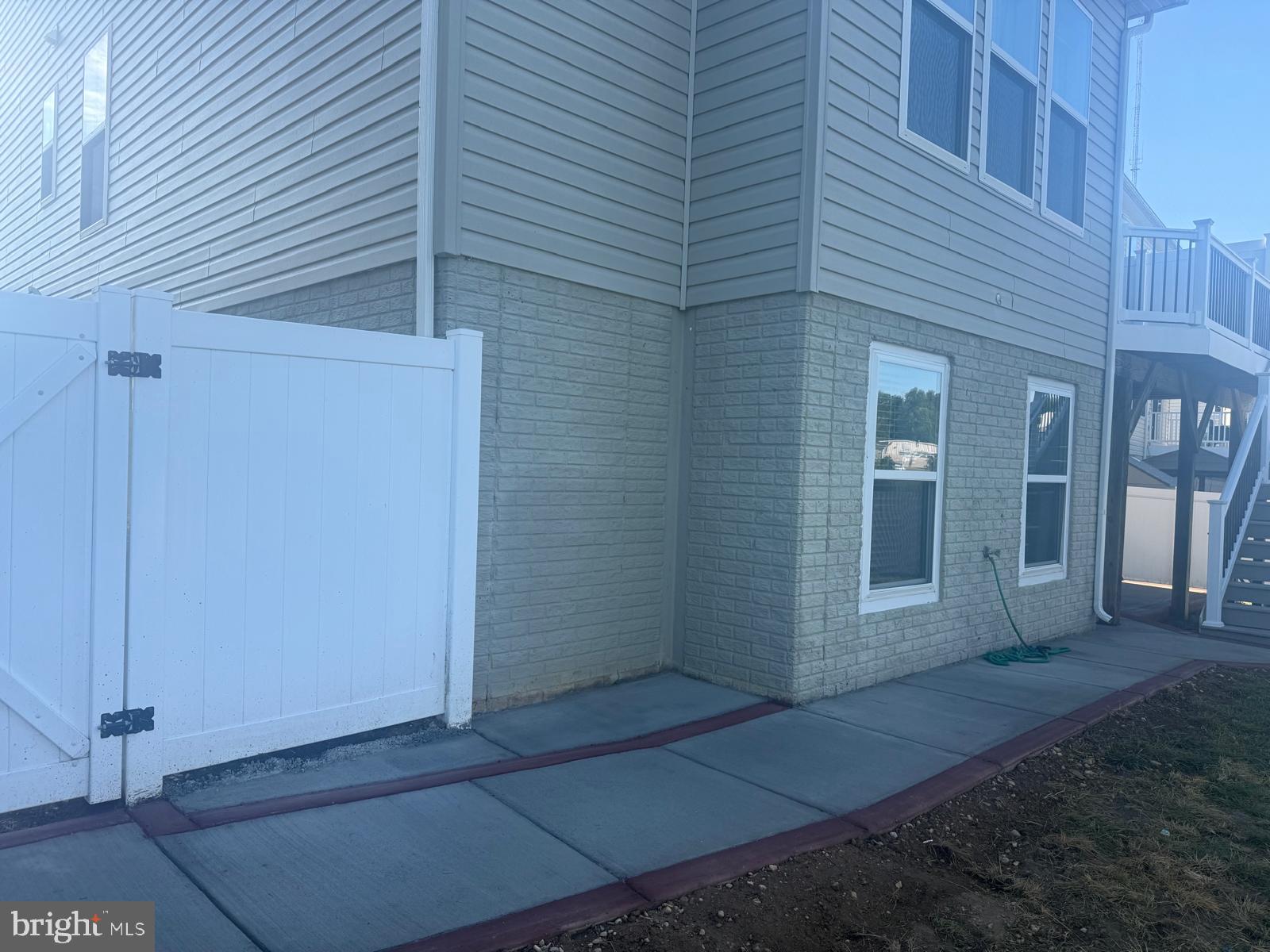 SUMMERFIELD - Residential Lease