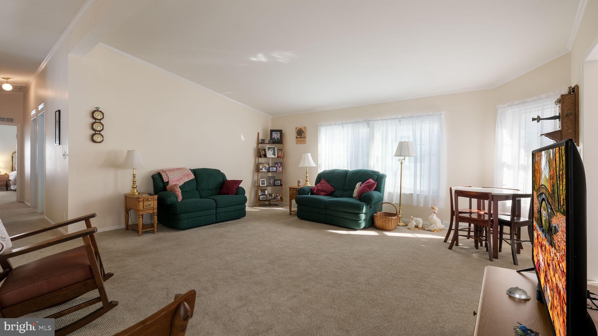 BUCKINGHAM SPRINGS - Residential