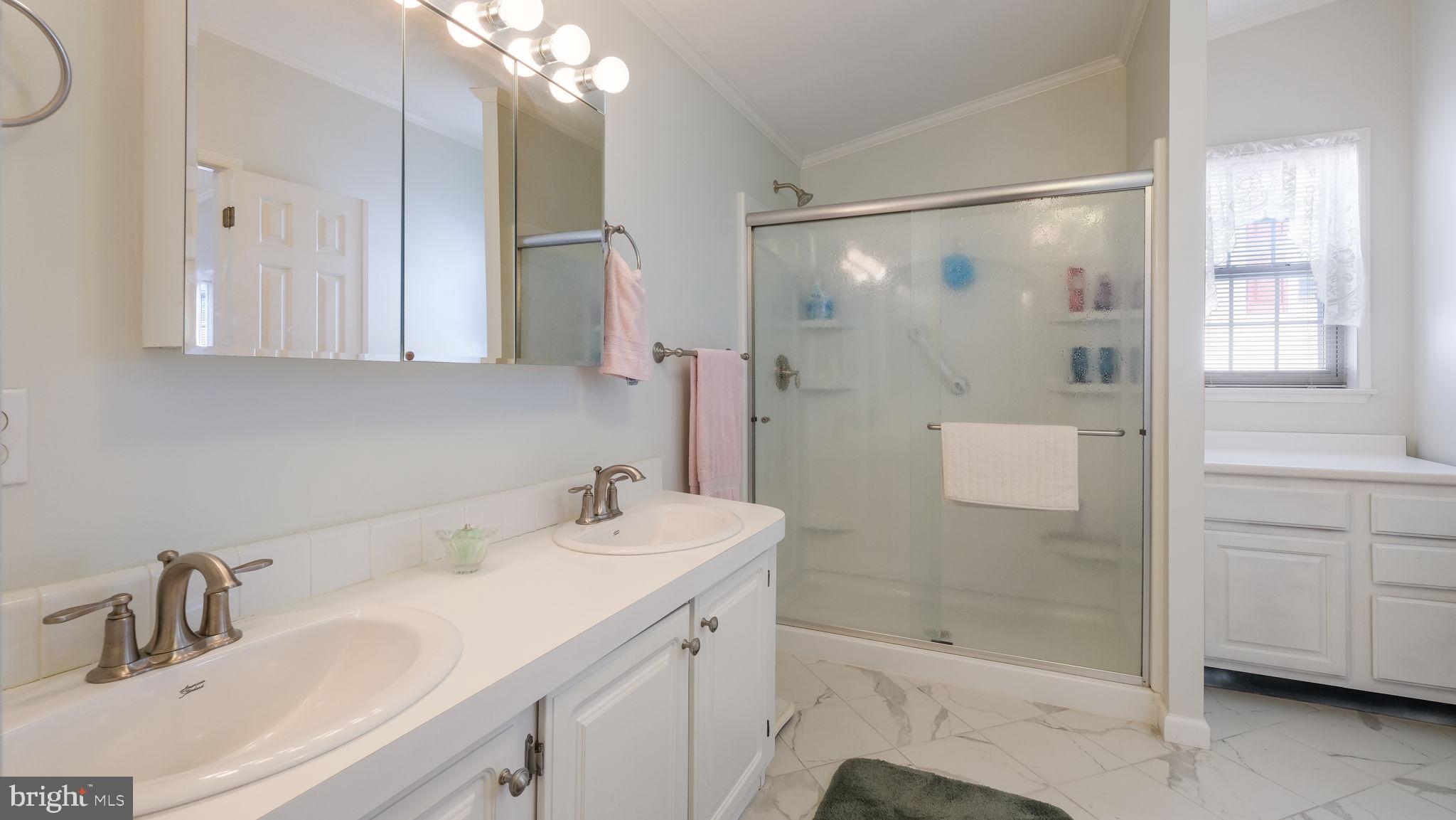 BUCKINGHAM SPRINGS - Residential