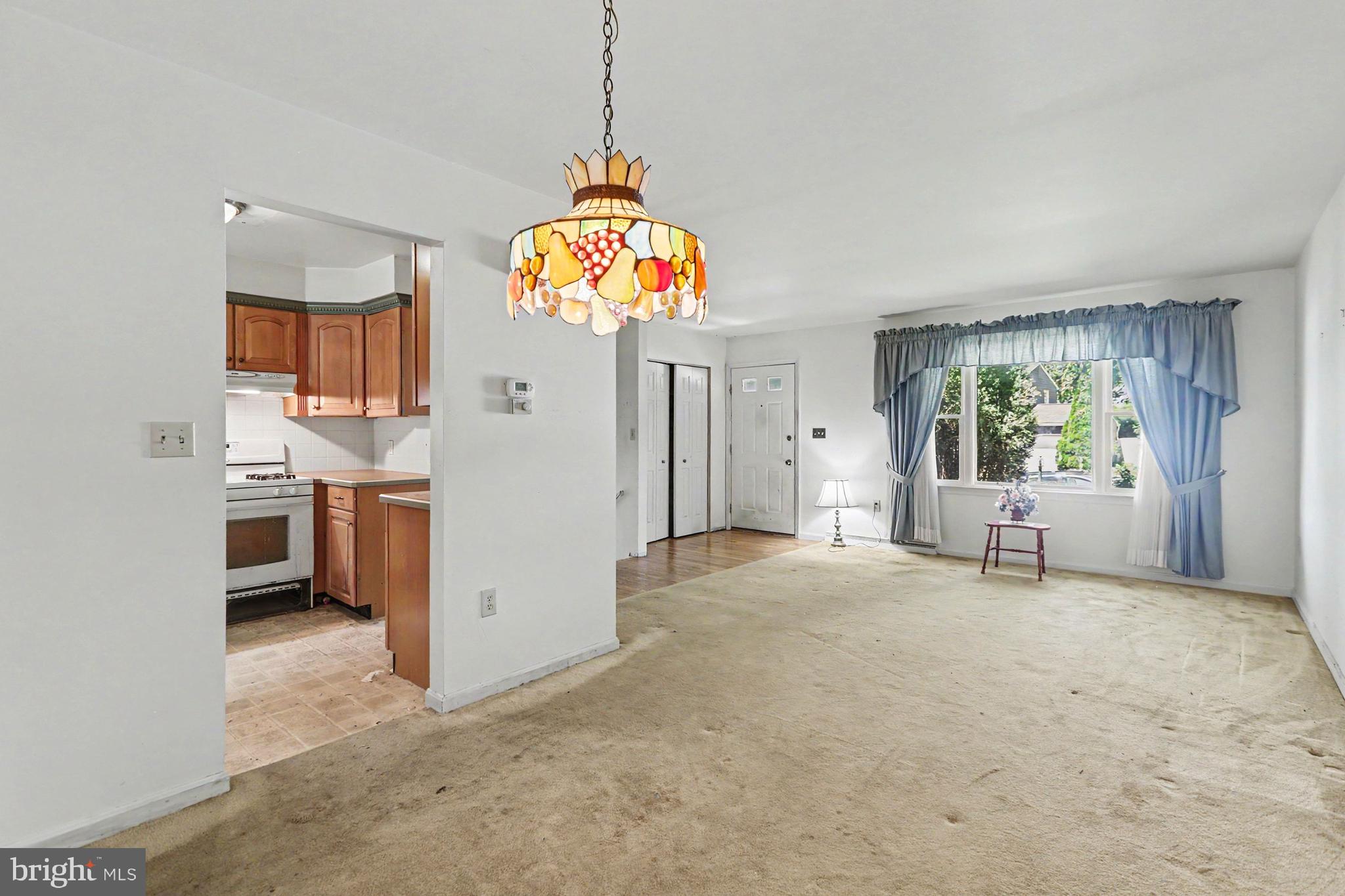 RIVERVIEW - Residential