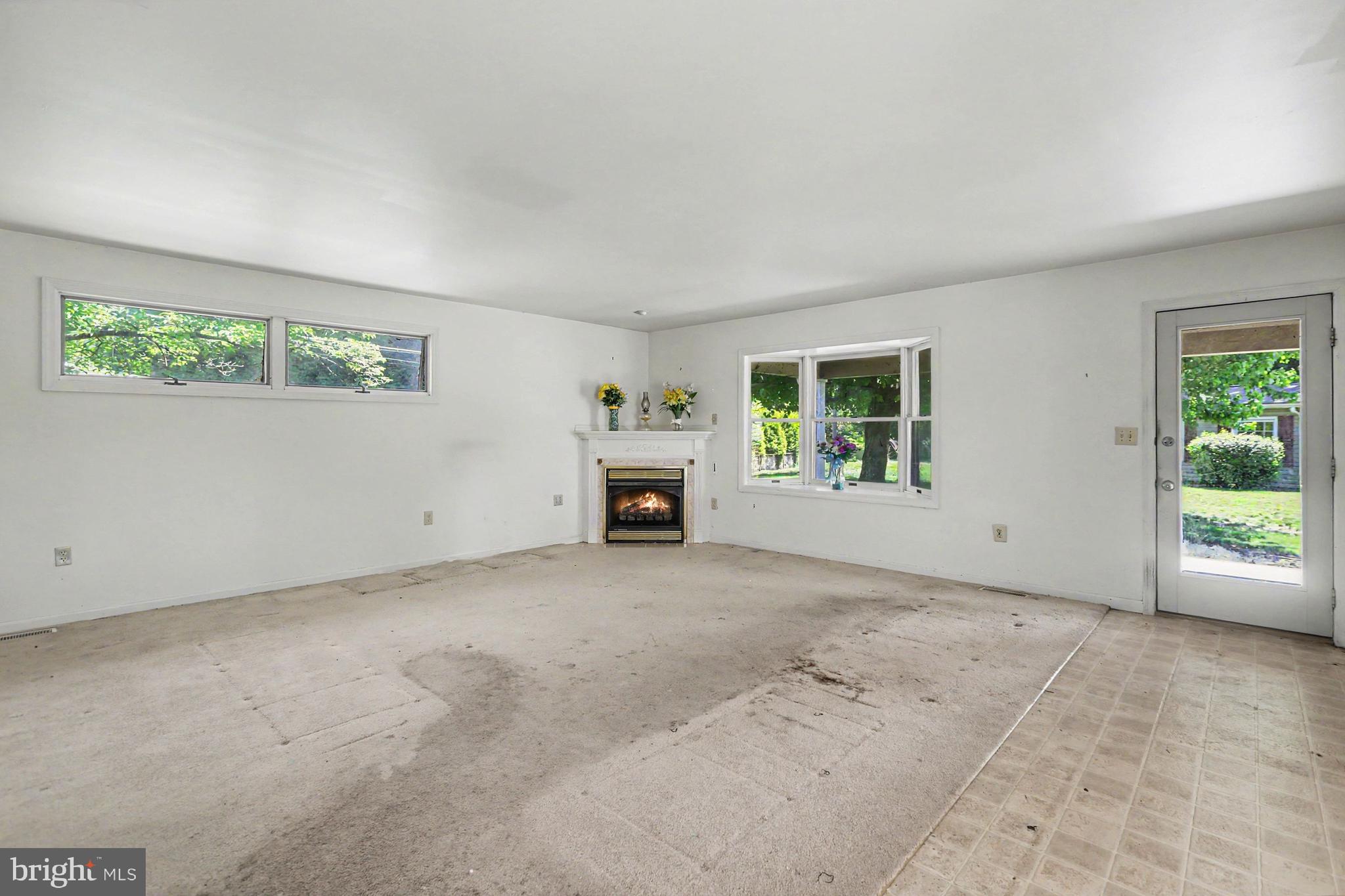 RIVERVIEW - Residential
