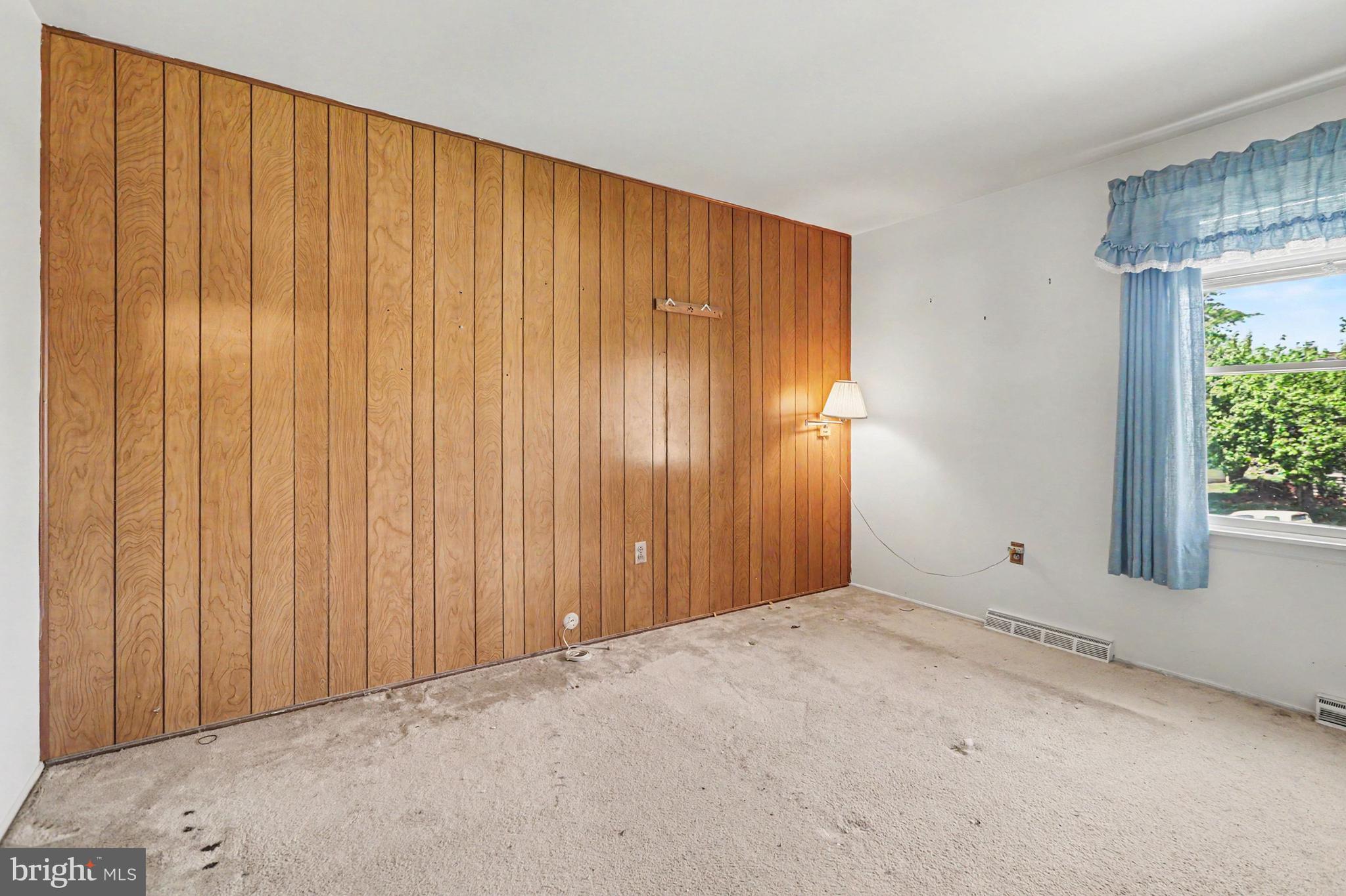RIVERVIEW - Residential