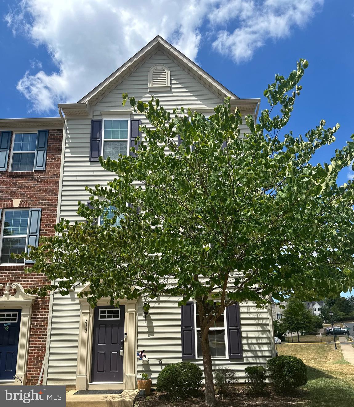 RAPPAHANNOCK LANDING - Residential Lease