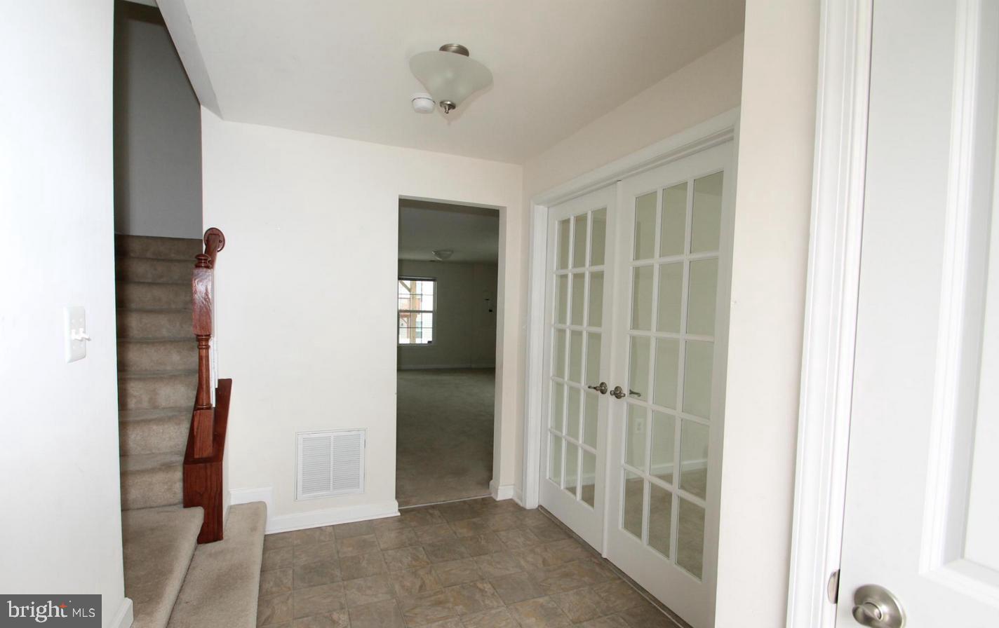 RAPPAHANNOCK LANDING - Residential Lease