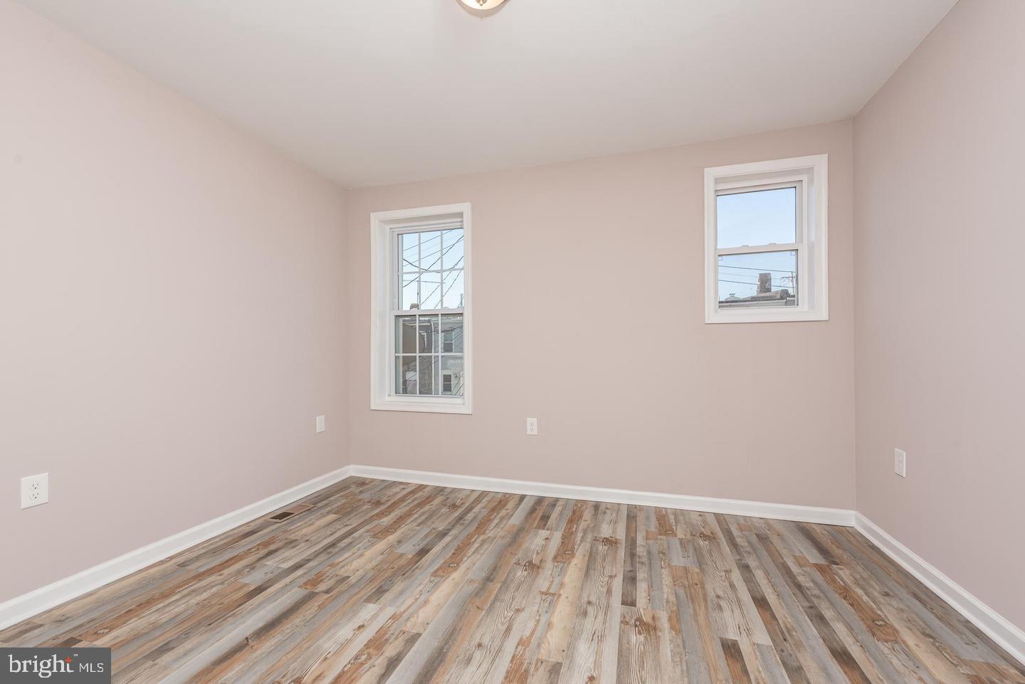 MADISON EASTEND - Residential Lease