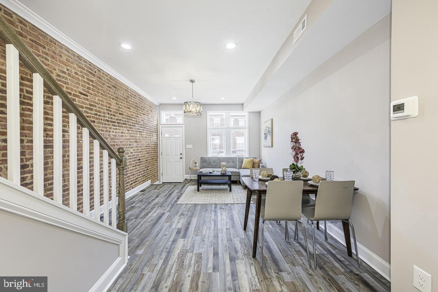 MADISON EASTEND - Residential Lease