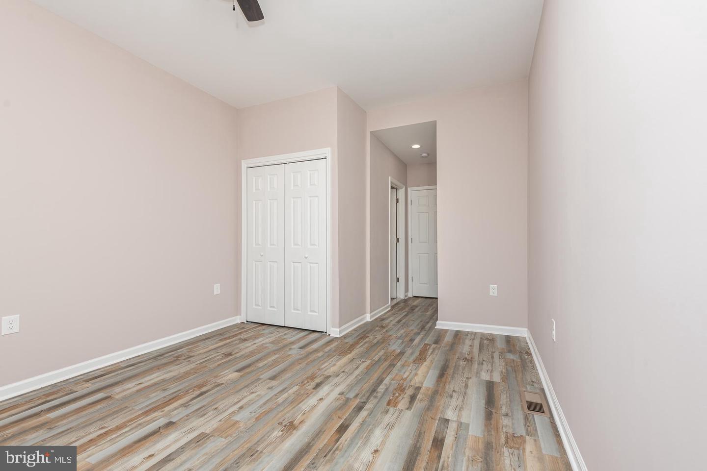 MADISON EASTEND - Residential Lease