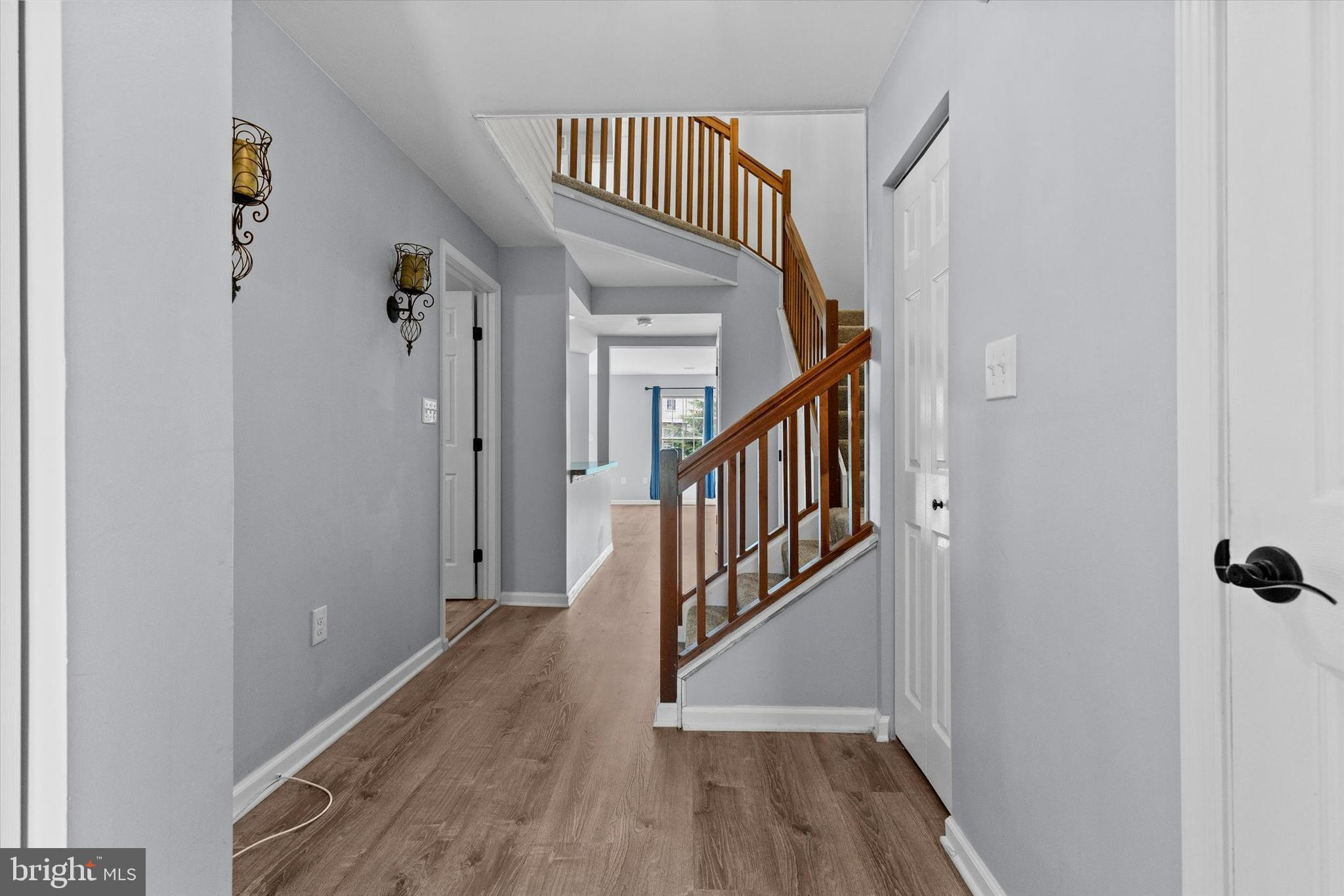 453 STONEHEDGE LANE