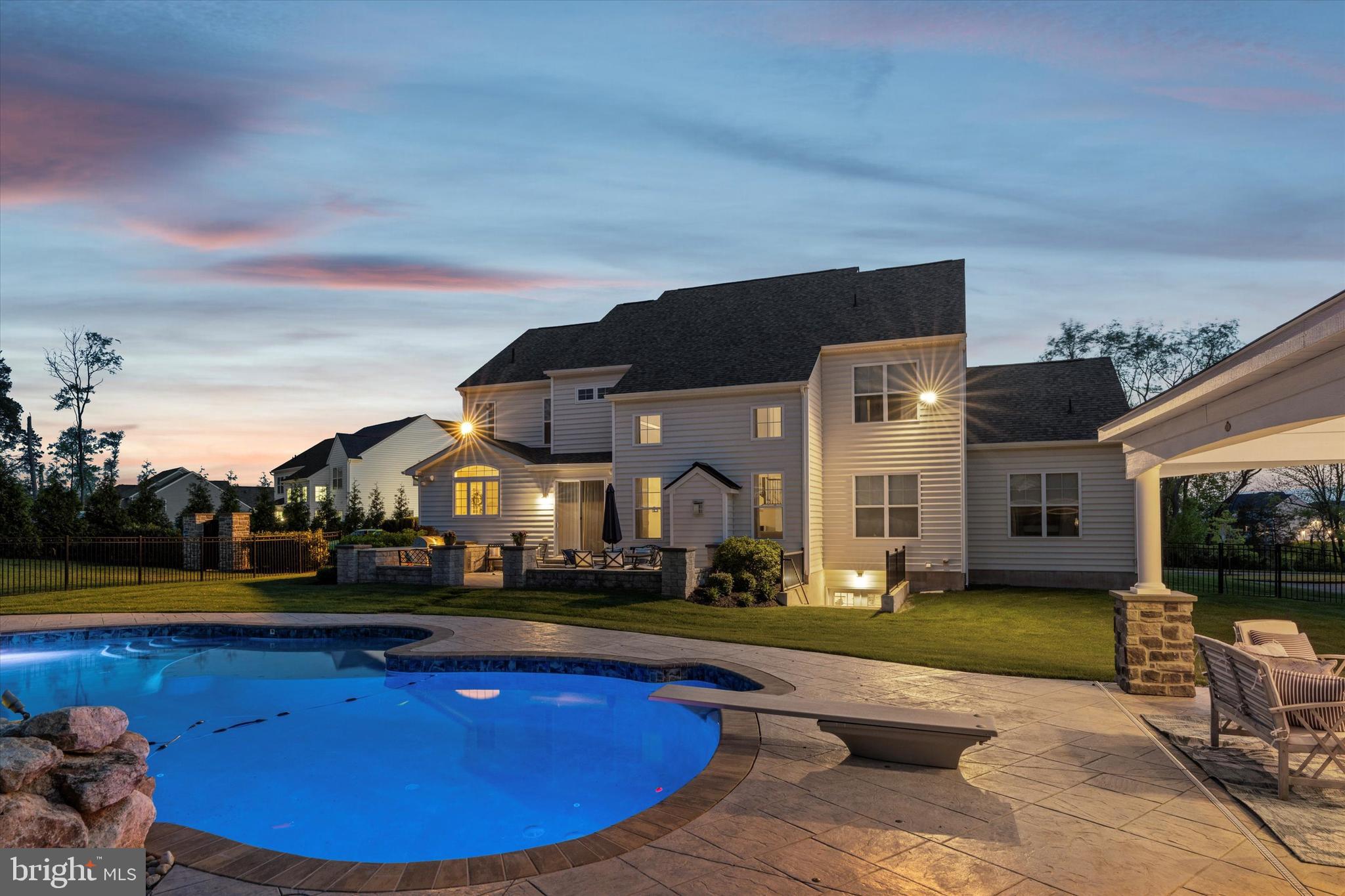 FOUNDERS RESERVE - Residential