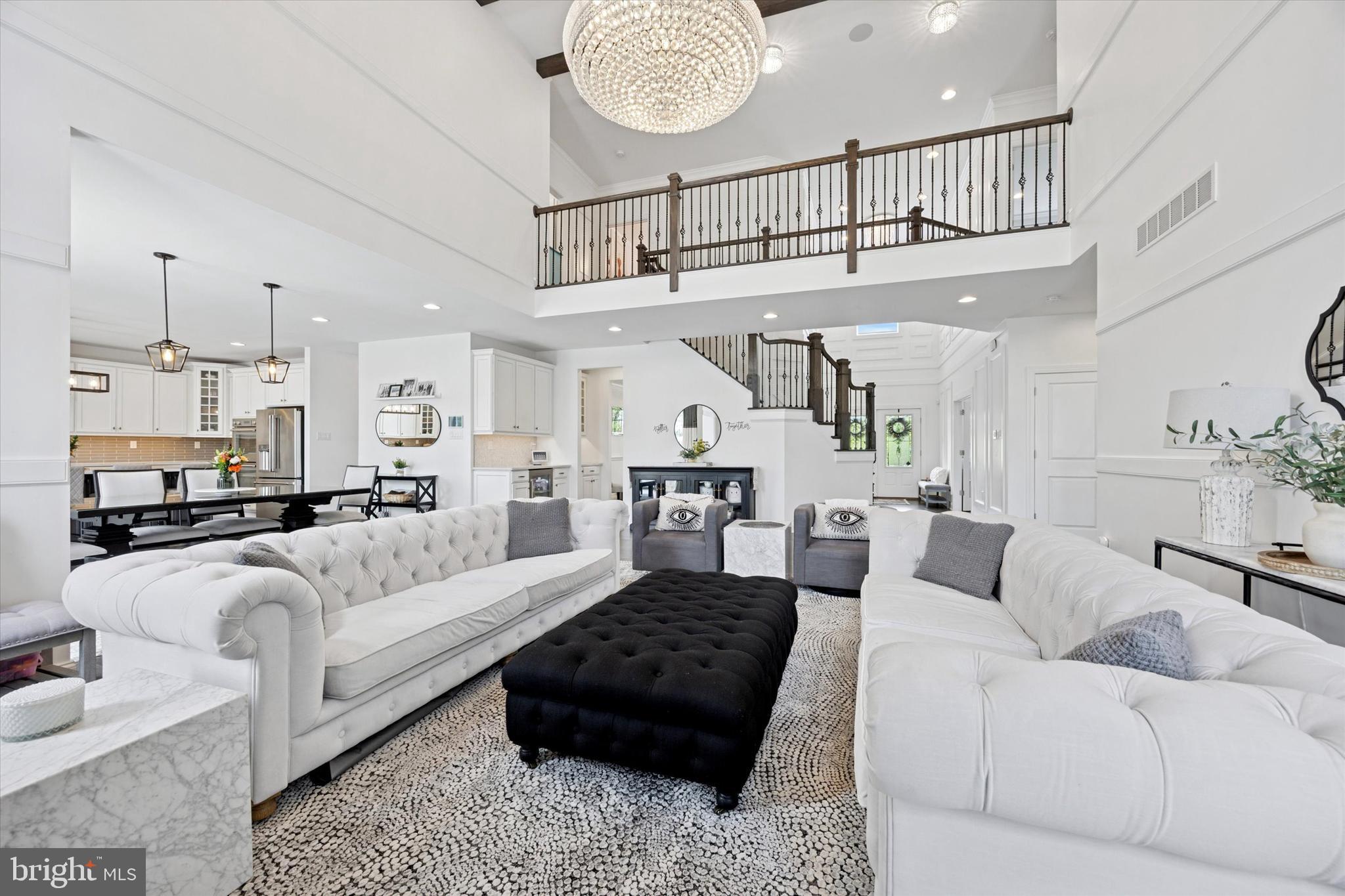 37 STARMONT WAY