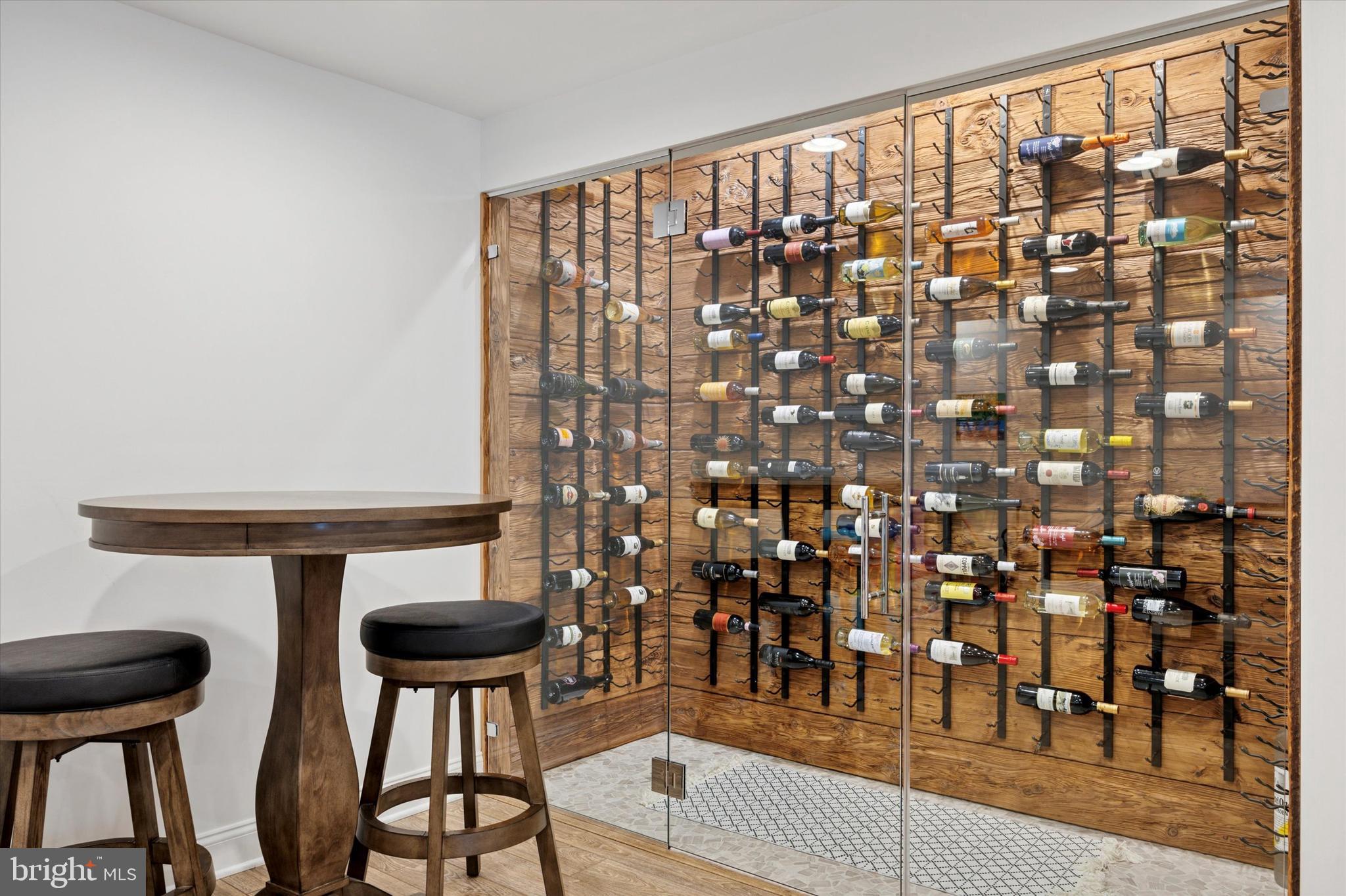 FOUNDERS RESERVE - Residential