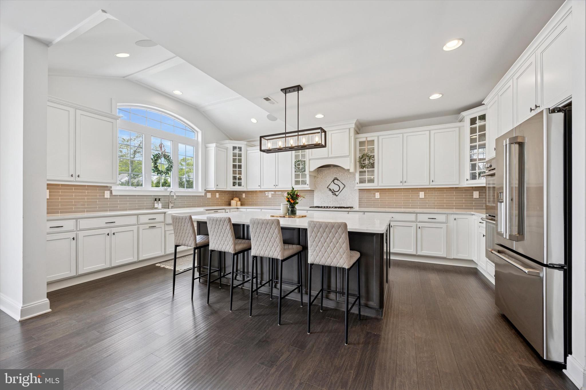 FOUNDERS RESERVE - Residential