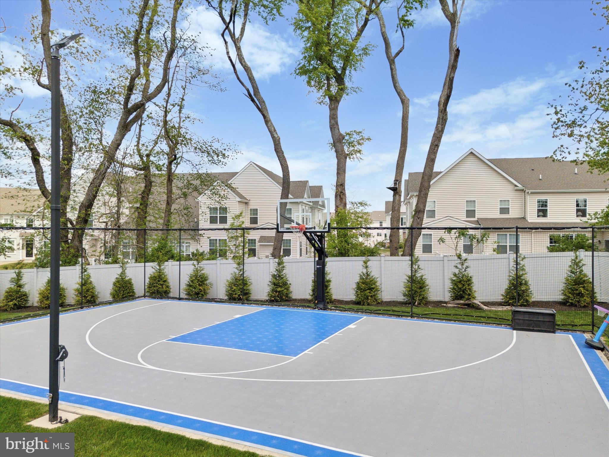 FOUNDERS RESERVE - Residential