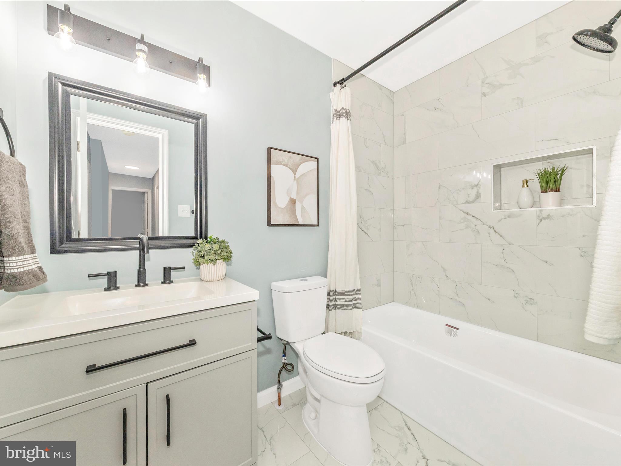 HILCREST ORCHARDS - Residential Lease