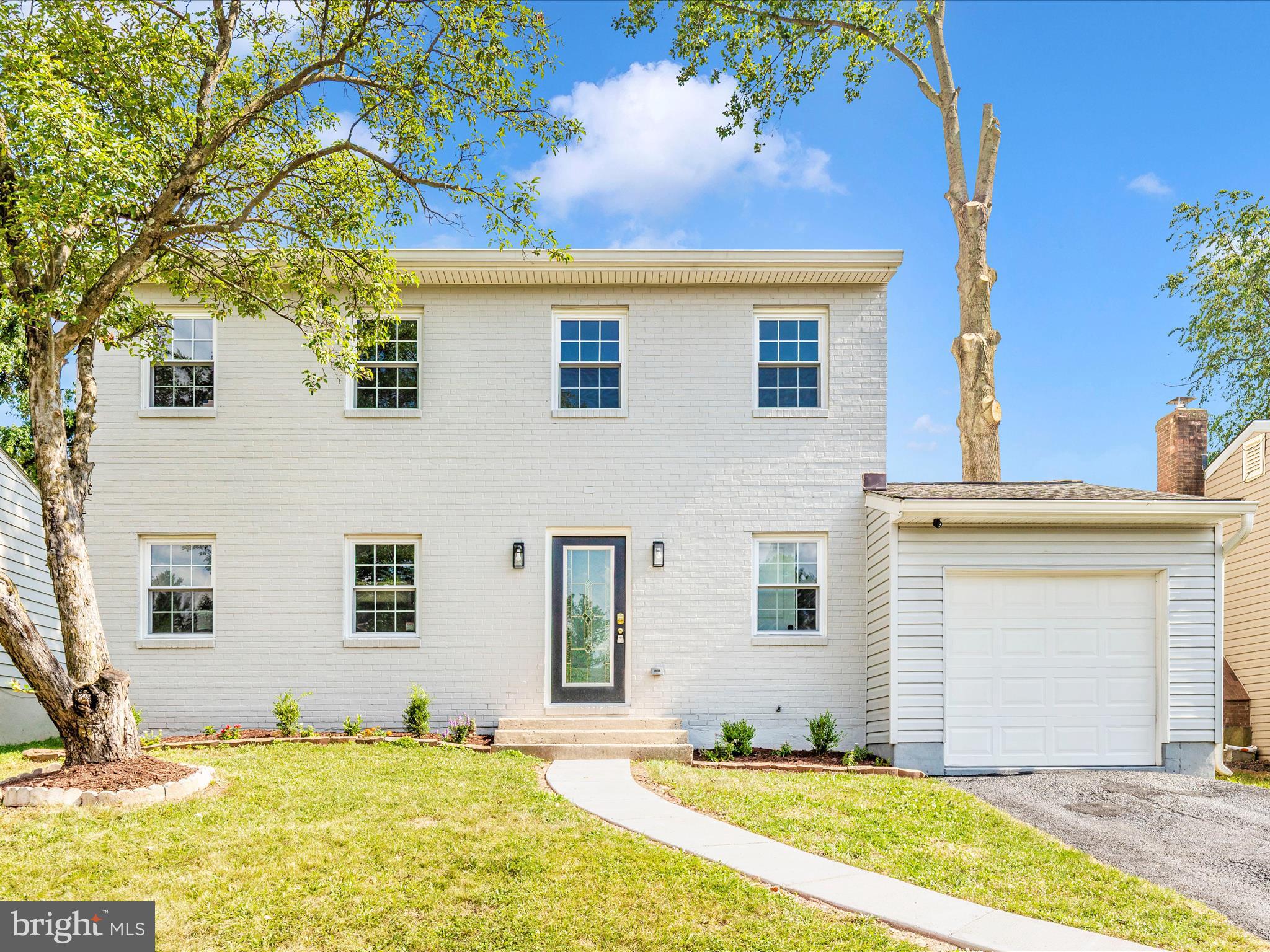 Welcome Home to 1305 Peachtree Ct – Modern Comfort Meets Everyday Living!
Step into this beautifully renovated, move-in-ready rental offering contemporary design and a warm, inviting atmosphere. Every detail has been thoughtfully updated to combine style, function, and comfort—perfect for today’s lifestyle.
Main Level Living:
Enjoy an open-concept floor plan where the living, dining, and kitchen areas flow seamlessly together—ideal for relaxing or entertaining. The spacious living room features recessed lighting, luxury vinyl plank flooring, and a charming painted brick fireplace that adds both character and coziness.
Gourmet Kitchen:
The modern kitchen is a chef’s delight with white shaker cabinetry, quartz countertops, and stainless-steel appliances, including a double-door refrigerator and built-in oven range. The large peninsula offers bar seating and pendant lighting, making it the perfect spot for morning coffee or casual dining.
Bedroom Retreats:
Upstairs, you’ll find four comfortable bedrooms, including a primary suite with a private ensuite bath showcasing floor-to-ceiling marble tile, a frameless glass shower, and sleek black fixtures—a true spa-like experience.
Finished Lower Level:
The fully finished basement provides additional living space—perfect for a family room, home gym, play area, or guest suite. A full bath and bonus room make it an excellent flex area for work or relaxation.
Outdoor Space:
Step outside to a private, fenced backyard with a spacious concrete patio, perfect for outdoor entertaining, barbecues, or quiet evenings.
This home offers the best of modern living in a quiet, convenient Frederick neighborhood—close to shopping, dining, and commuter routes.
Available for immediate occupancy! Don’t miss the opportunity to rent this beautifully renovated home that truly has it all—comfort, convenience, and style.