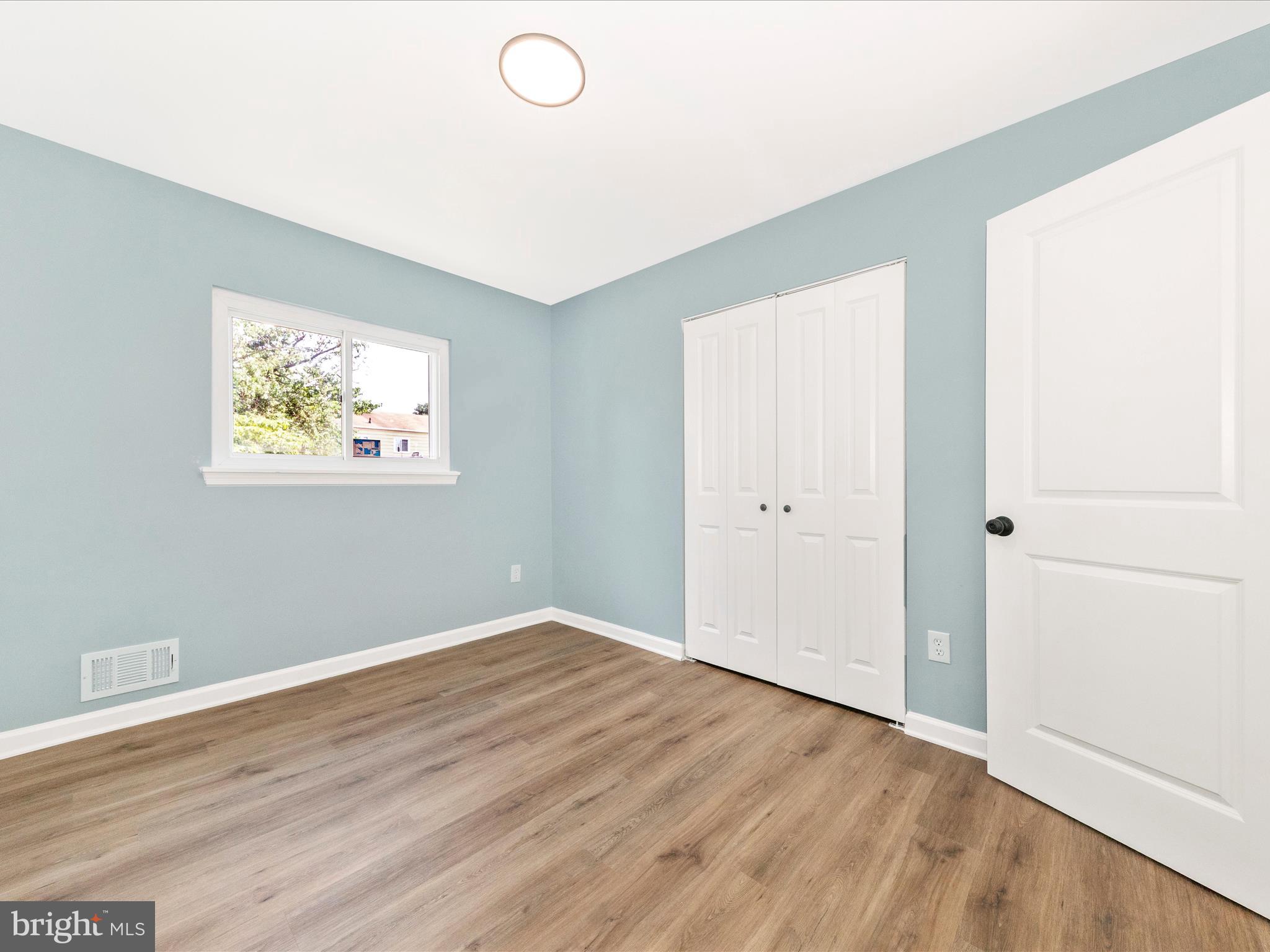 HILCREST ORCHARDS - Residential Lease