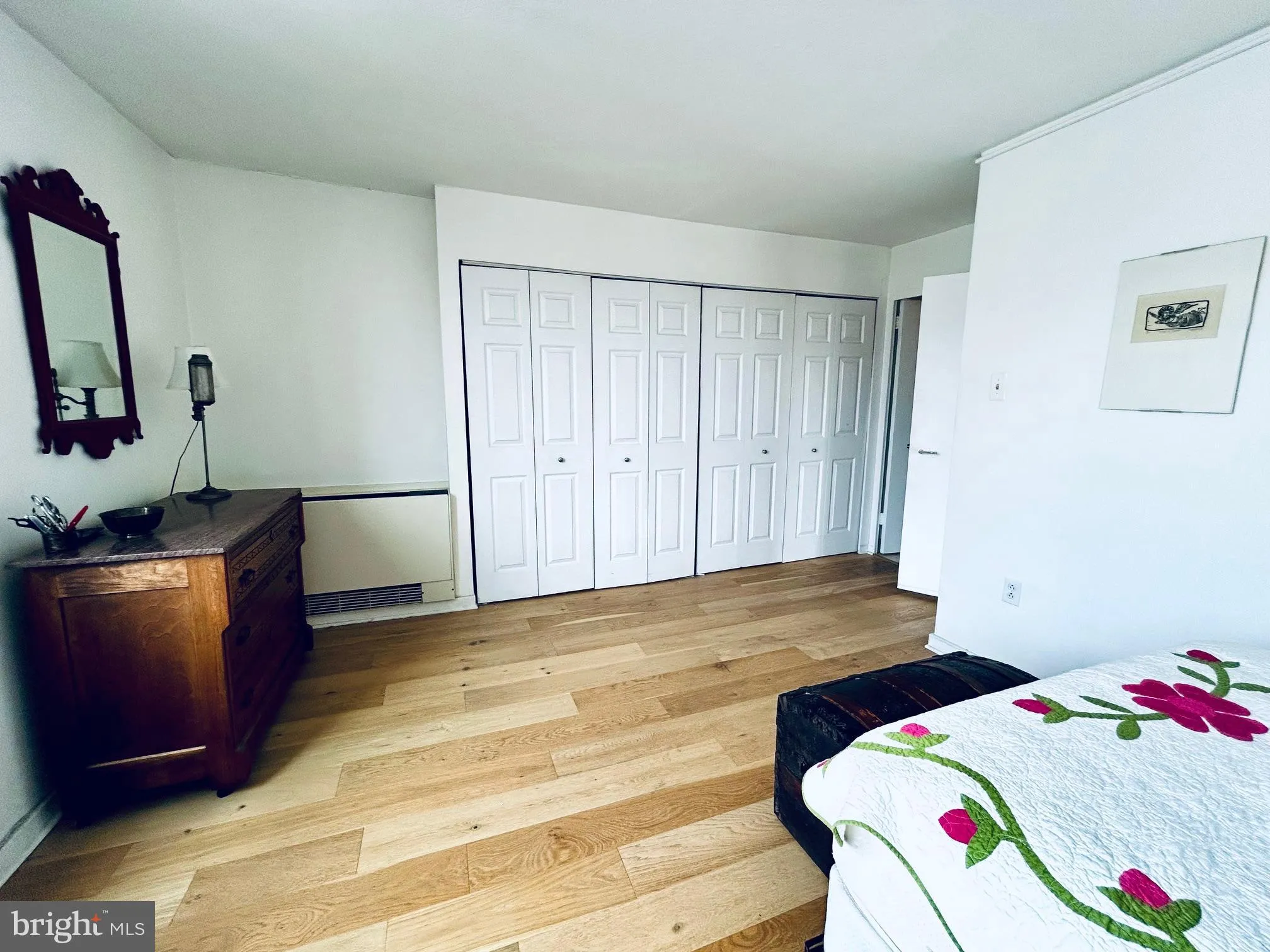 Philadelphia, Pennsylvania 19106, United States, 2 Bedrooms Bedrooms, ,2 BathroomsBathrooms,Residential,Active,227952