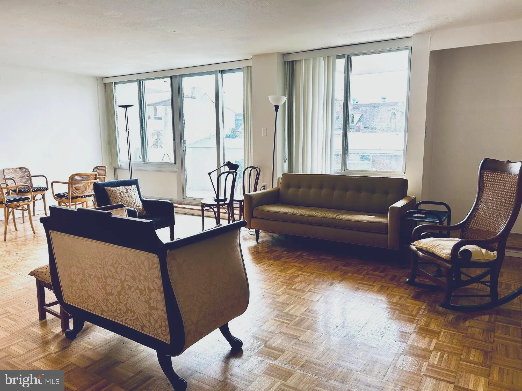 Philadelphia, Pennsylvania 19106, United States, 2 Bedrooms Bedrooms, ,2 BathroomsBathrooms,Residential,Active,227952