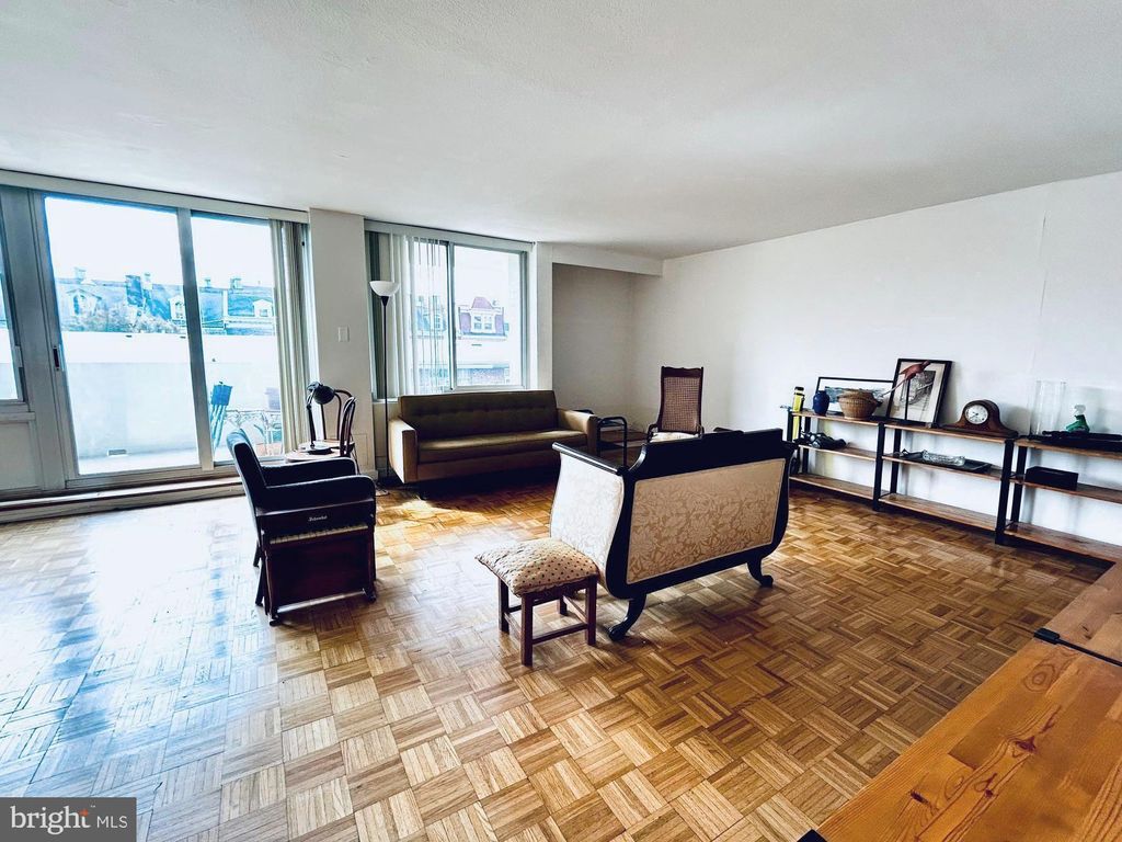 Photo of 604 - 36 S Washington Square #217, PHILADELPHIA, PA 19106 (MLS # PAPH2544880)