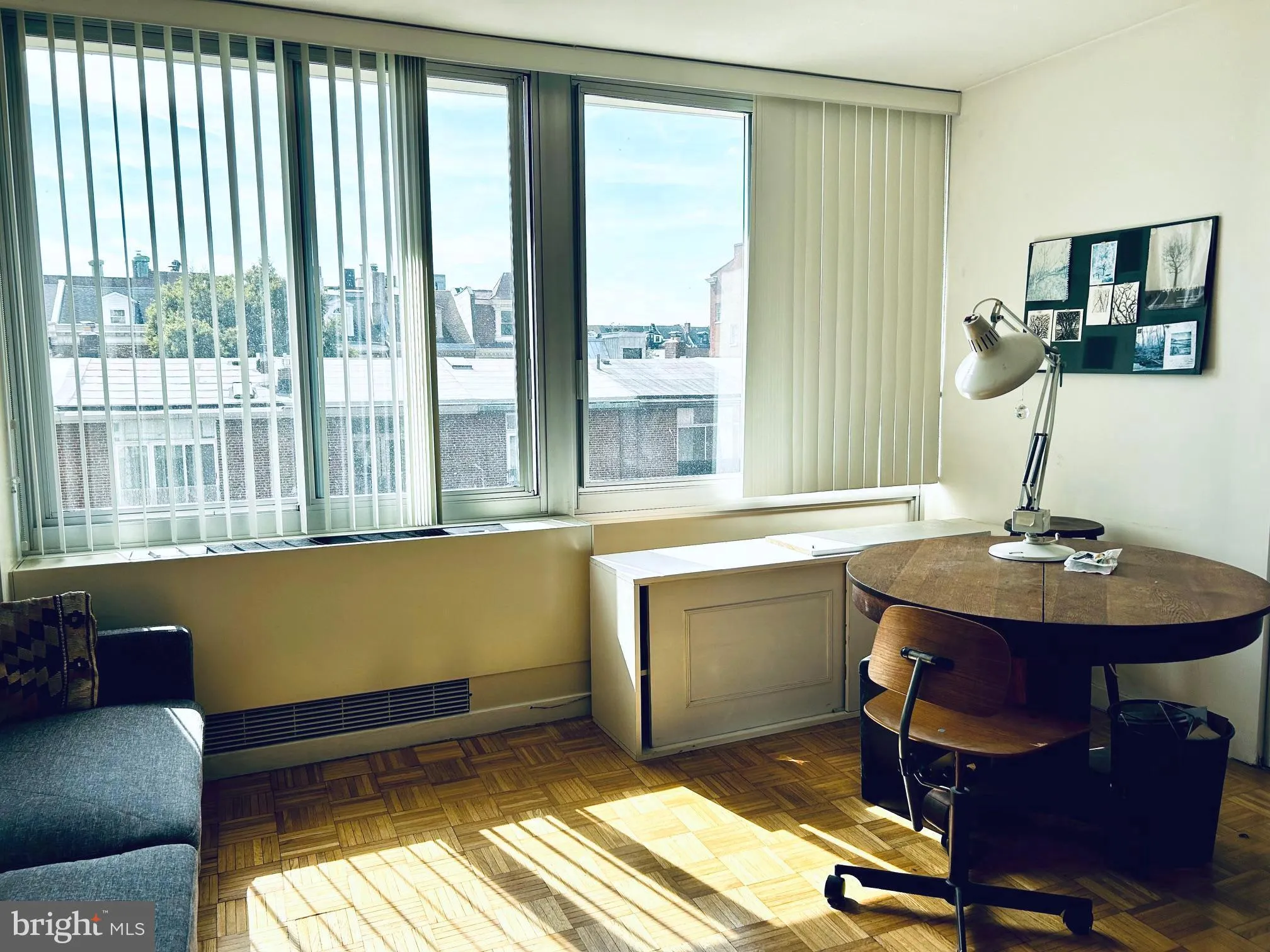 Philadelphia, Pennsylvania 19106, United States, 2 Bedrooms Bedrooms, ,2 BathroomsBathrooms,Residential,Active,227952