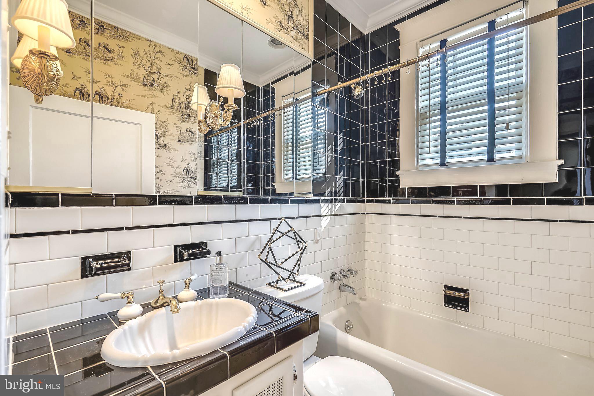 WEST ANNAPOLIS - Residential