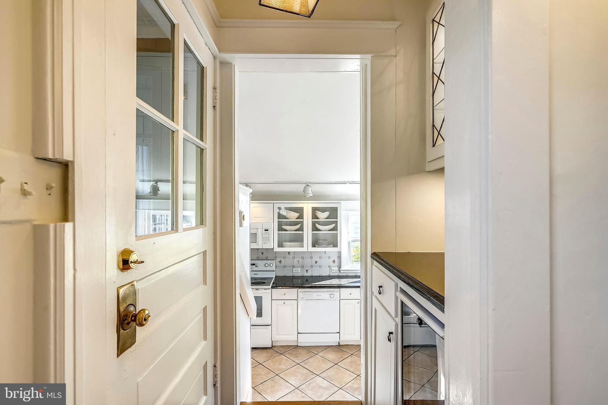 WEST ANNAPOLIS - Residential