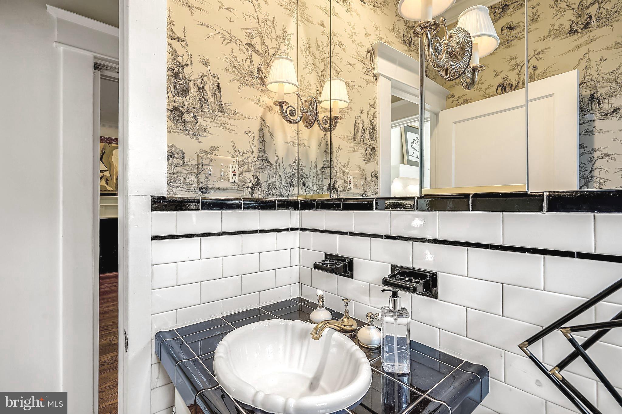 WEST ANNAPOLIS - Residential