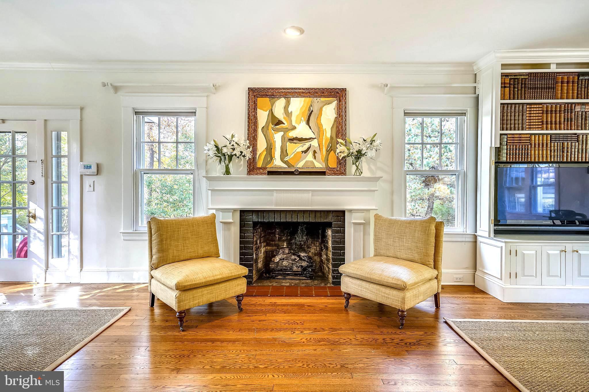 WEST ANNAPOLIS - Residential