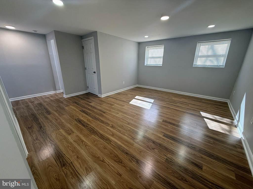 FORESTVILLE PARK - Residential