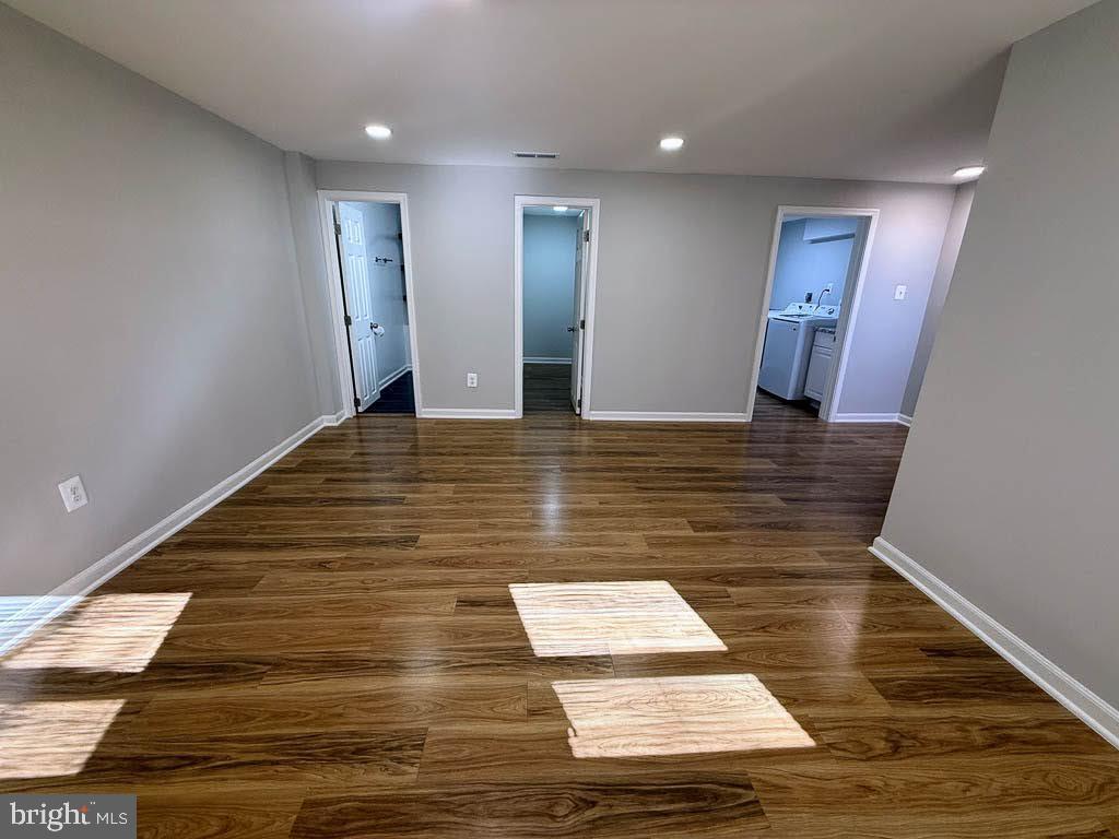 FORESTVILLE PARK - Residential