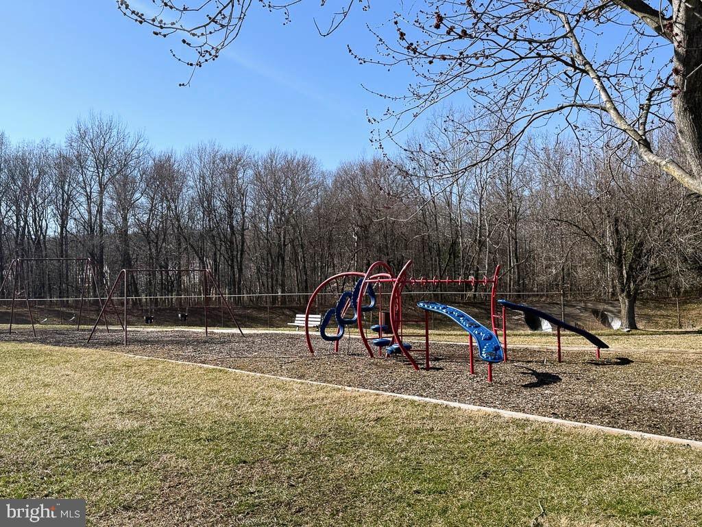 FORESTVILLE PARK - Residential