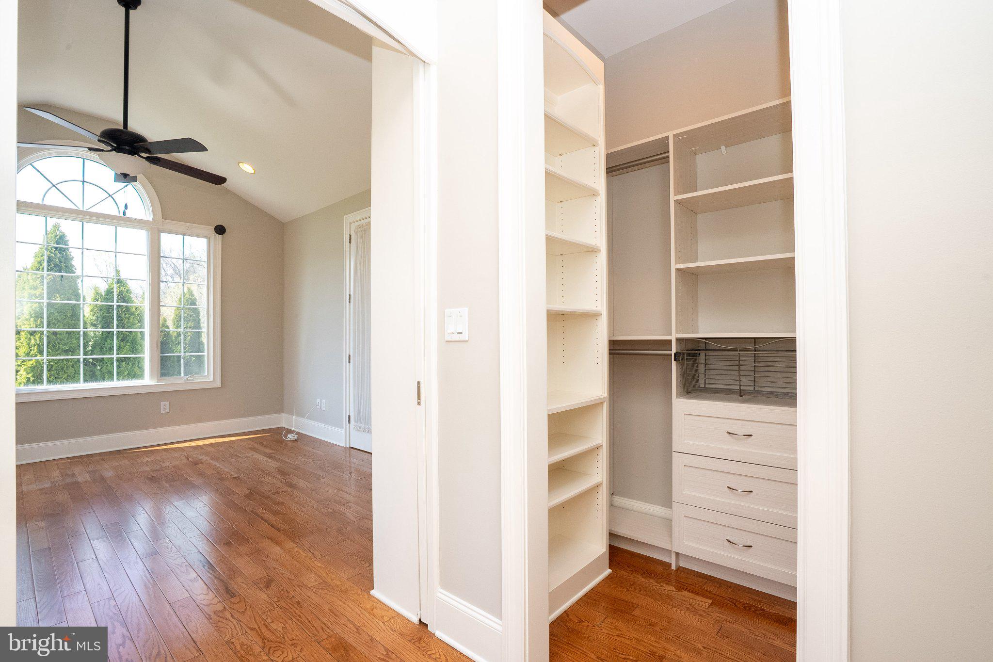 DUTCHESS FARM ESTS - Residential