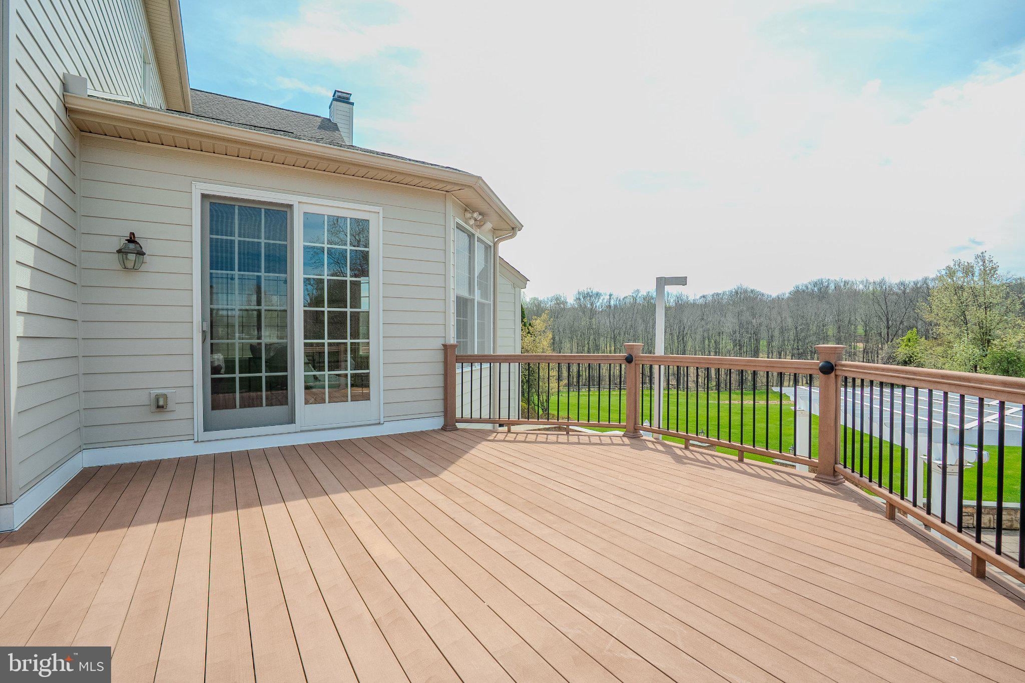 DUTCHESS FARM ESTS - Residential