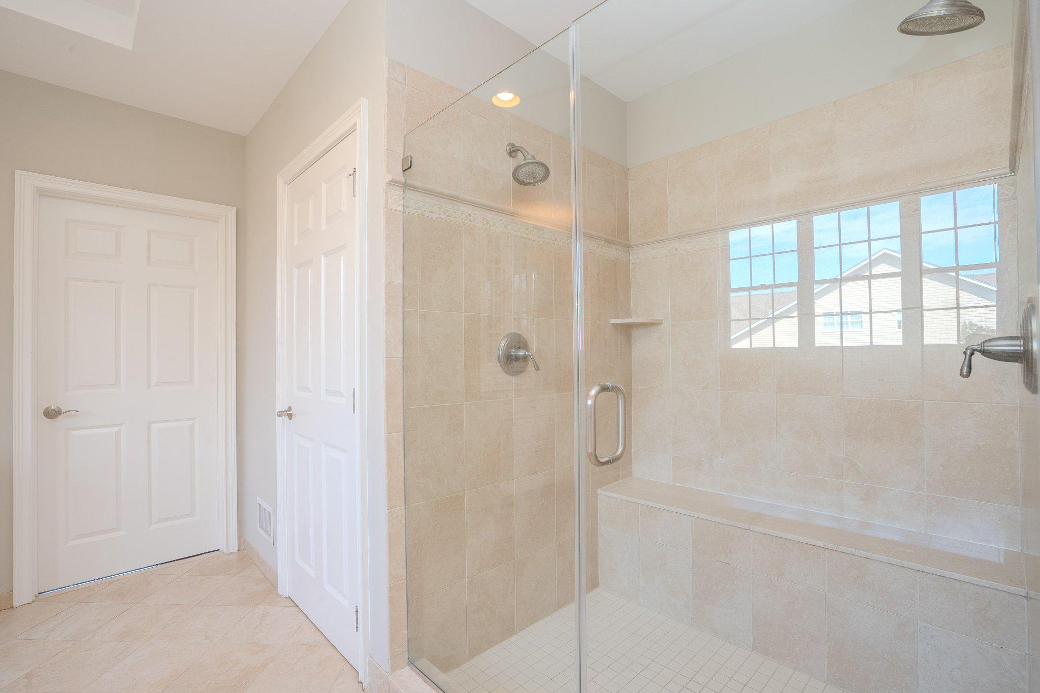 DUTCHESS FARM ESTS - Residential