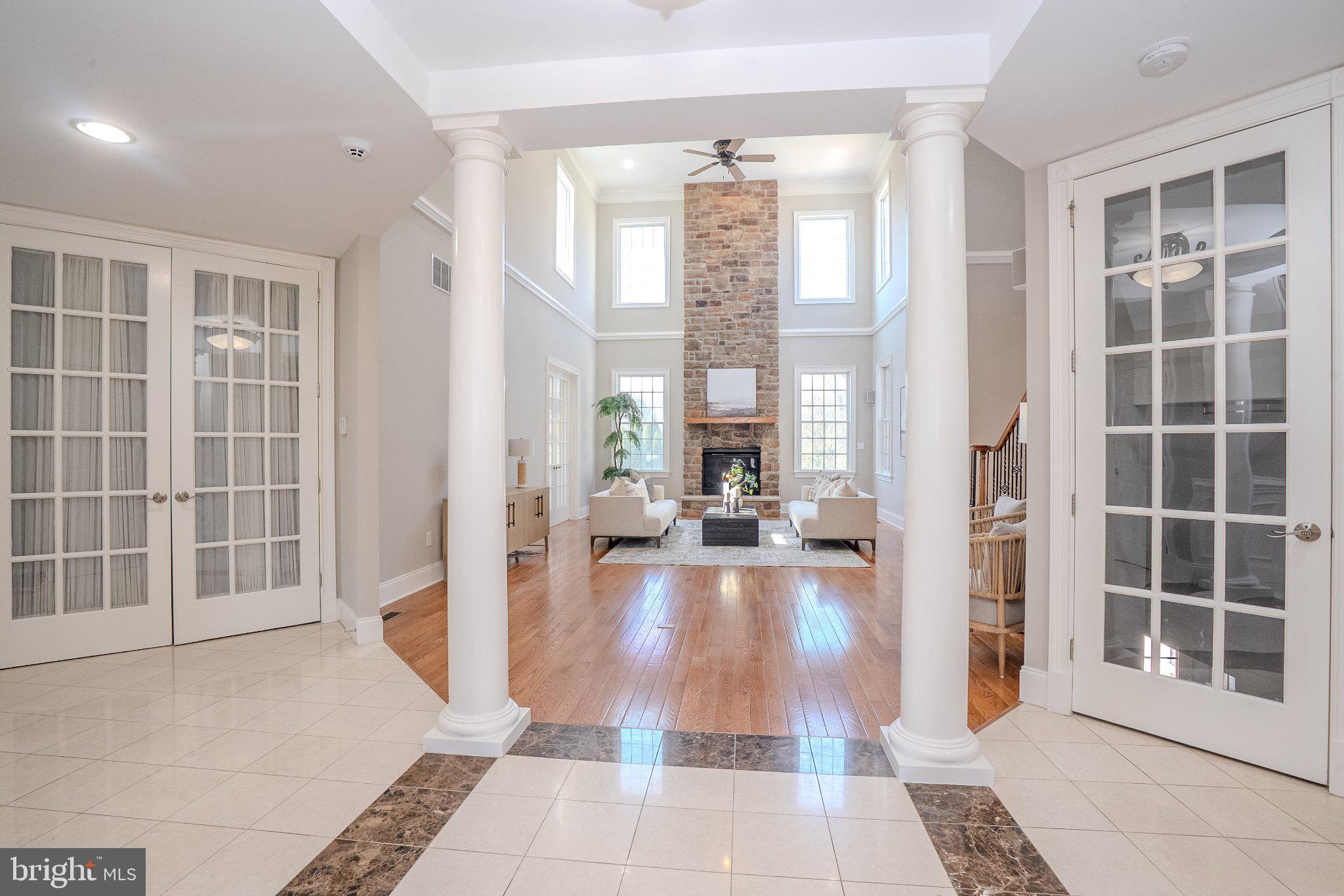 DUTCHESS FARM ESTS - Residential