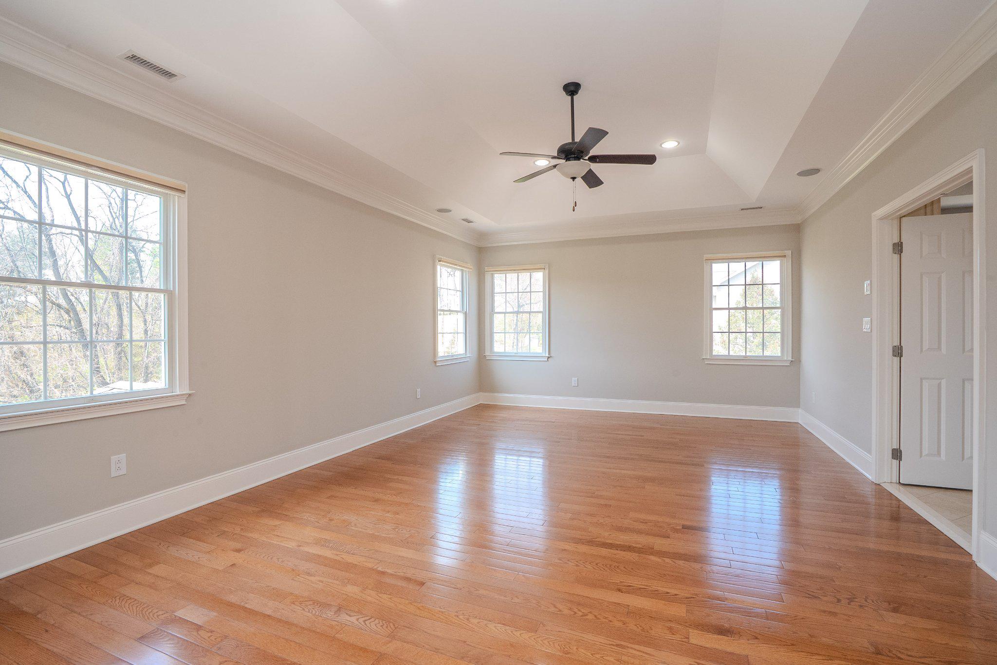 DUTCHESS FARM ESTS - Residential