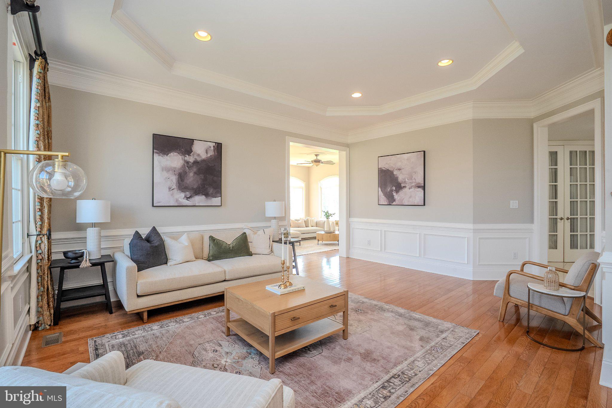 DUTCHESS FARM ESTS - Residential