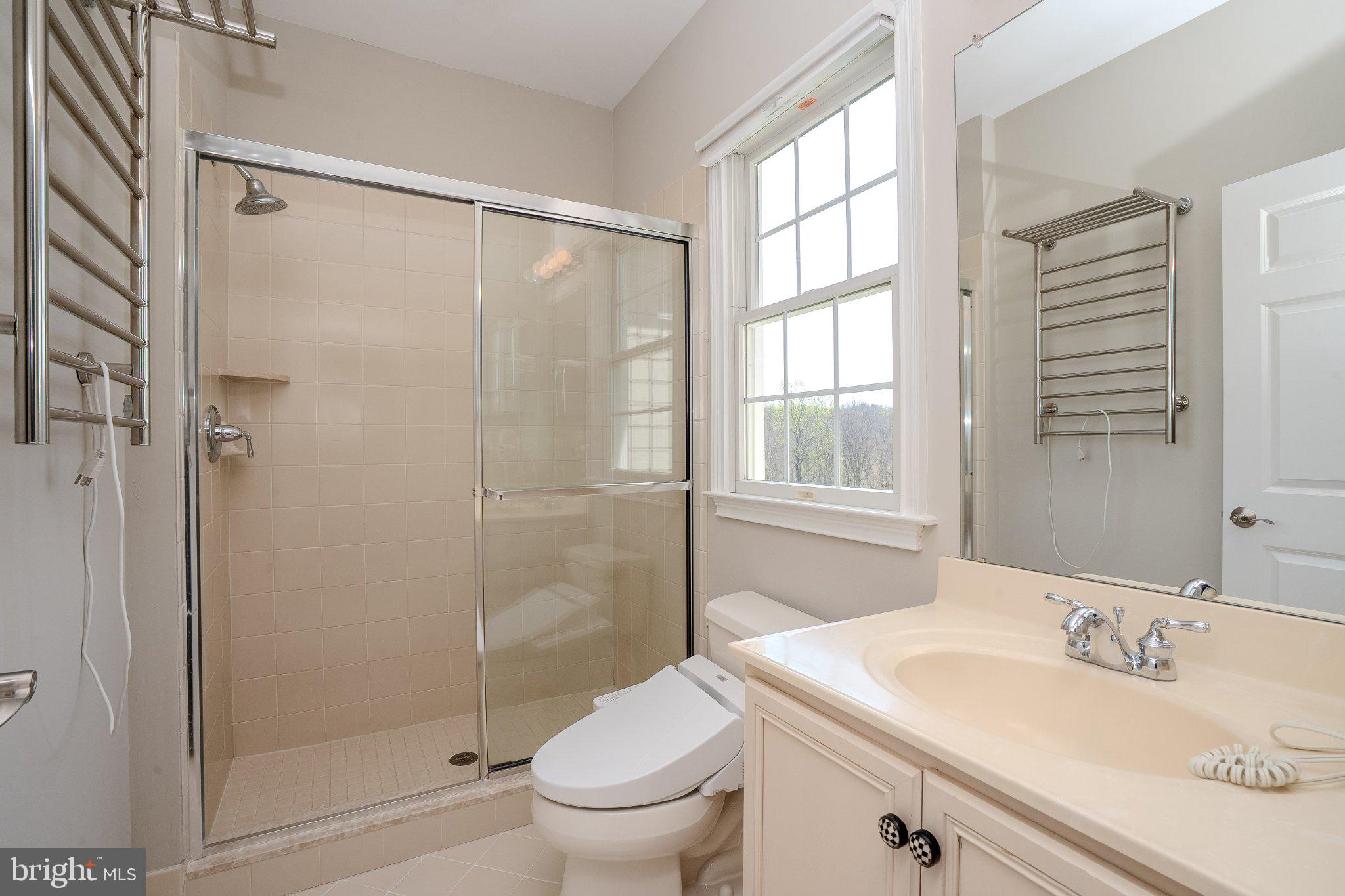 DUTCHESS FARM ESTS - Residential