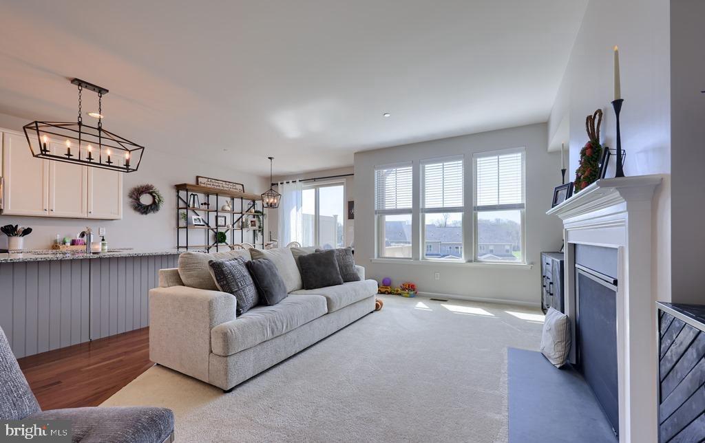 PEMBERTON - Residential Lease