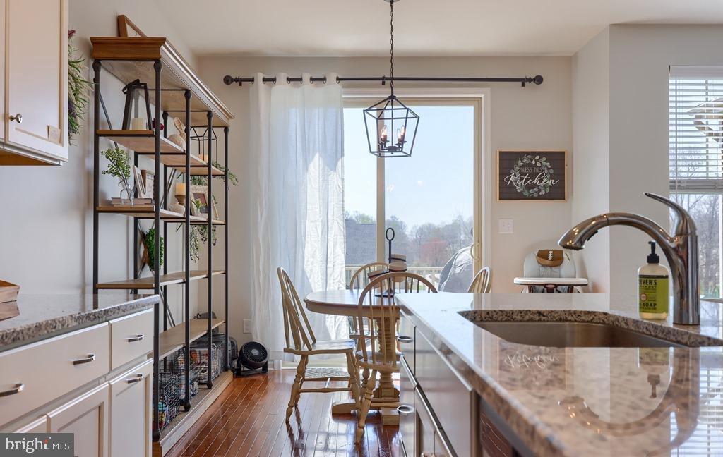 PEMBERTON - Residential Lease