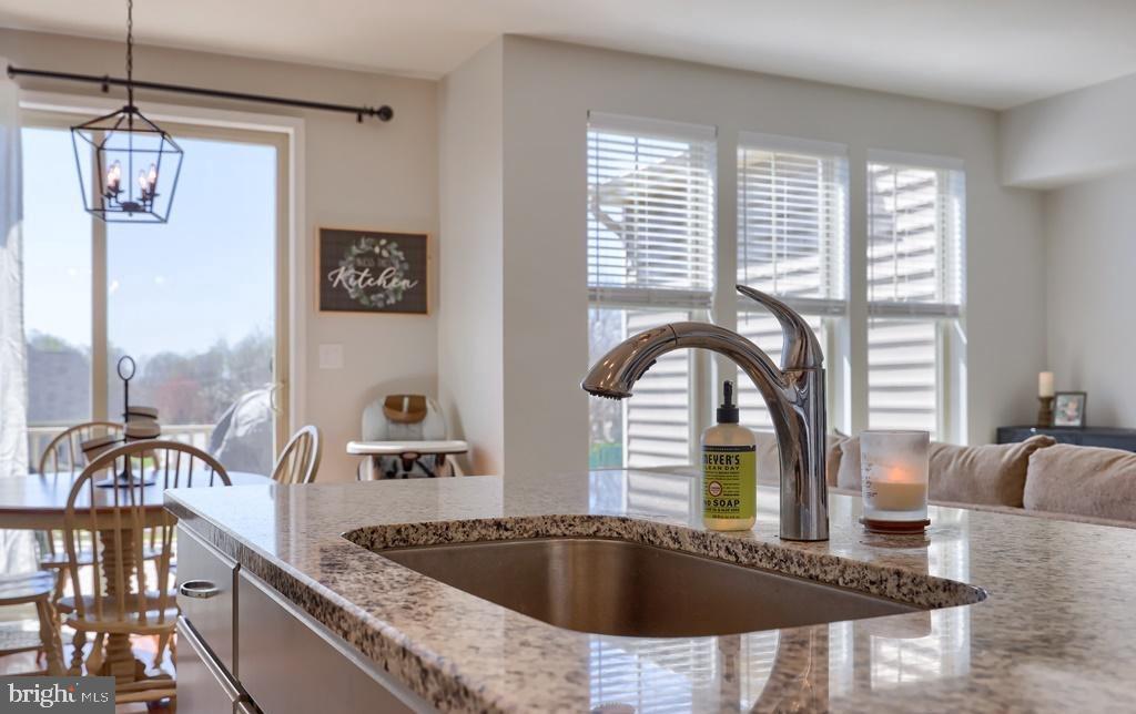 PEMBERTON - Residential Lease