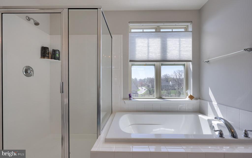 PEMBERTON - Residential Lease